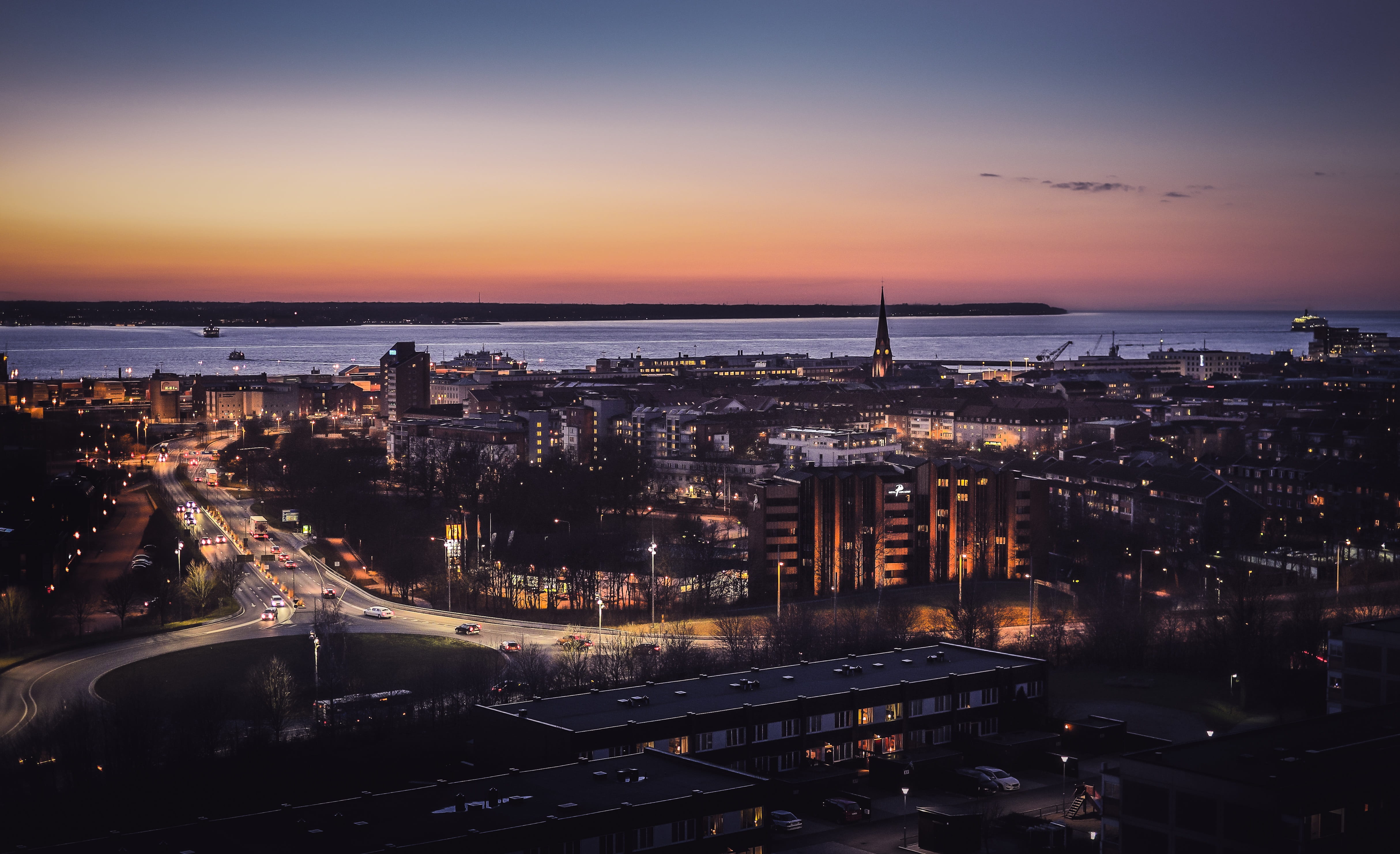 outdoors, nature, road, dusk, cityscape, helsingør, transportation, sunset, city hall, helsingborg, building exterior, architecture, water, city, high angle view, HD Wallpaper