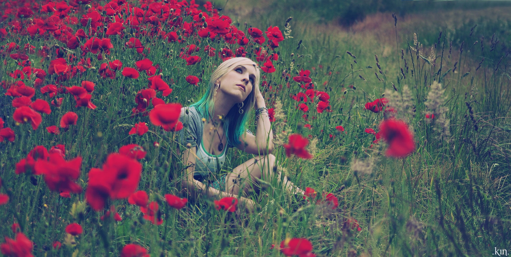 red flowers, dyed hair, women, looking up, 1080P, HD Wallpaper