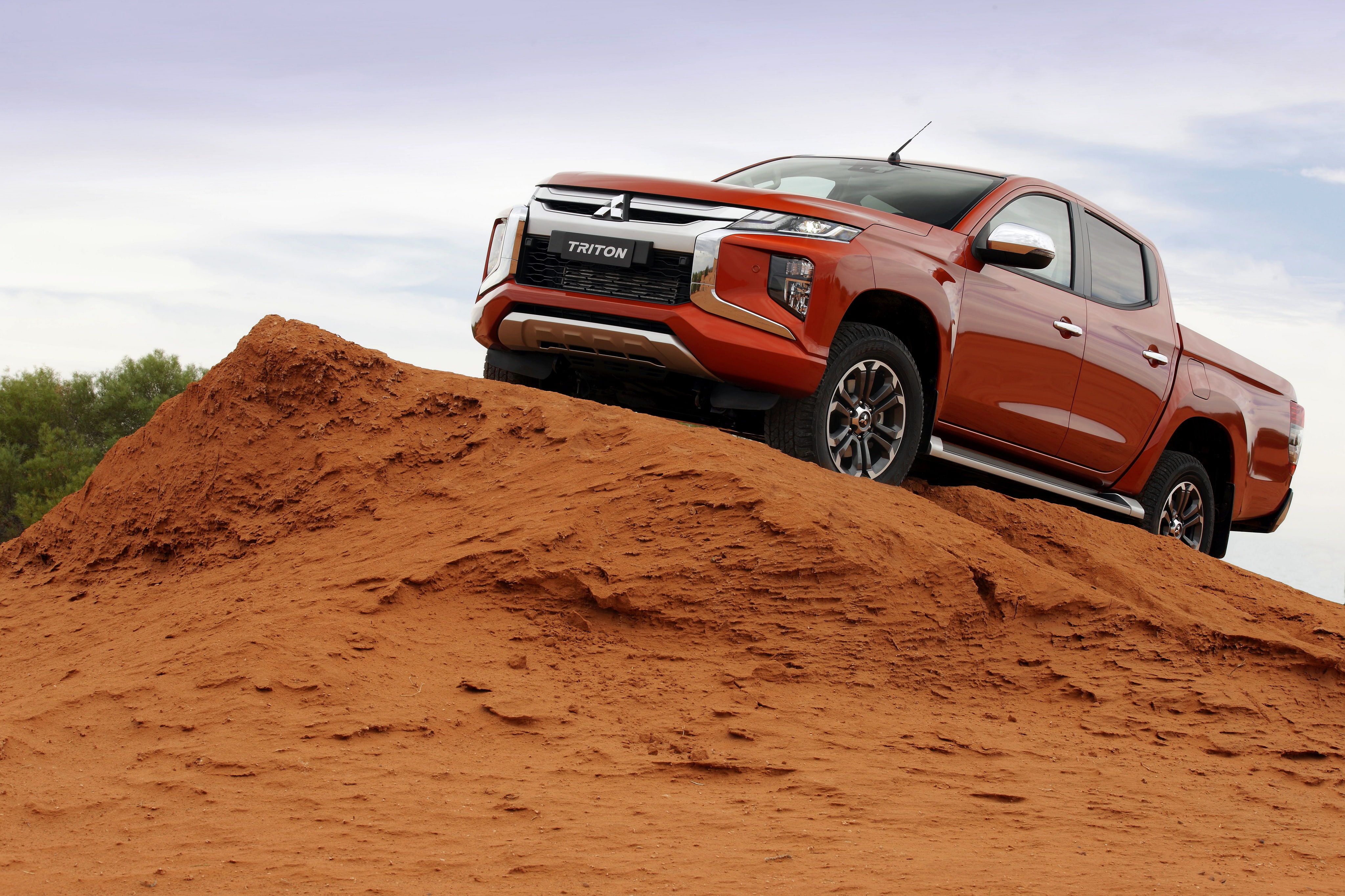 2019, pickup, Triton, 4K, the sky, Double Cab, L200, sand, Mitsubishi, HD Wallpaper