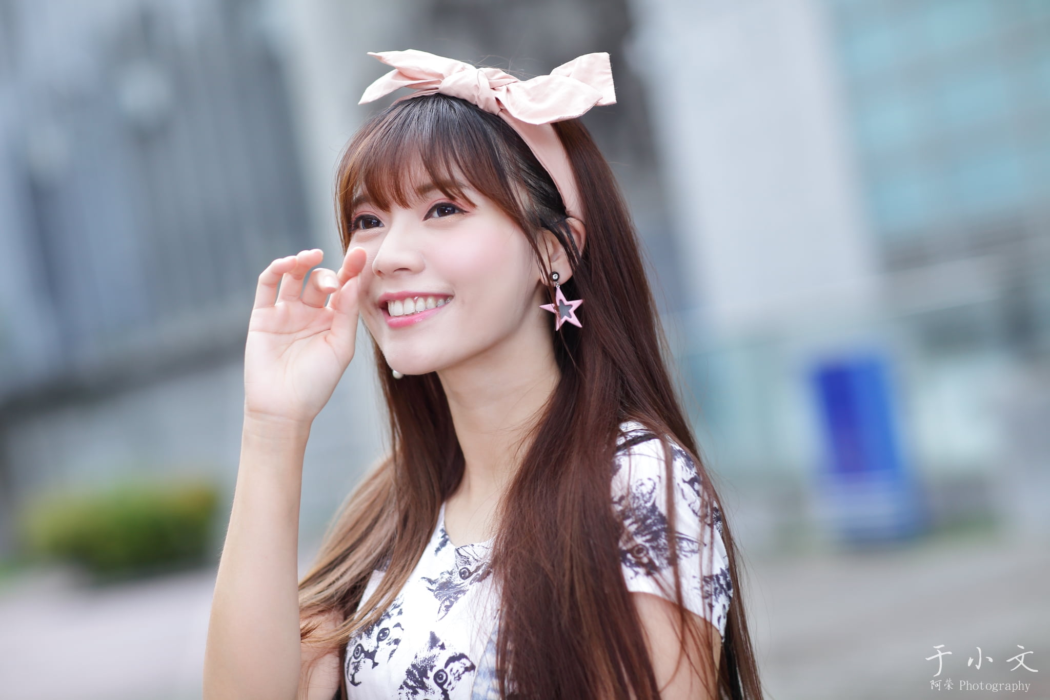 young adult, beautiful woman, one person, smiling, day, long hair, Asian, teenager, brunette, portrait, women, women outdoors, 1080P, headband, lifestyles, HD Wallpaper