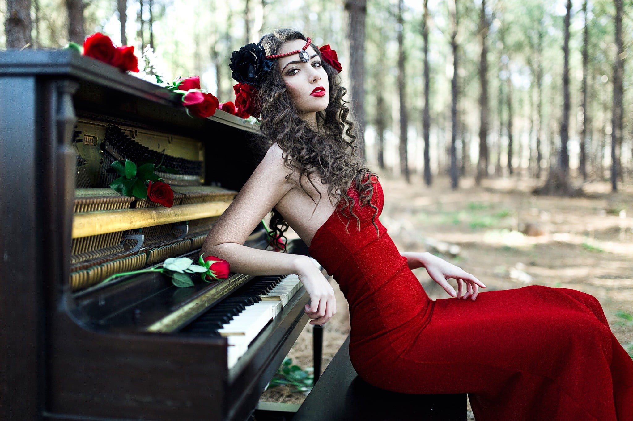 red flowers, clothing, one person, red lipstick, curly hair, rose, model, real people, day, trees, 1080P, beauty, plant, fashion, portrait, open mouth, HD Wallpaper
