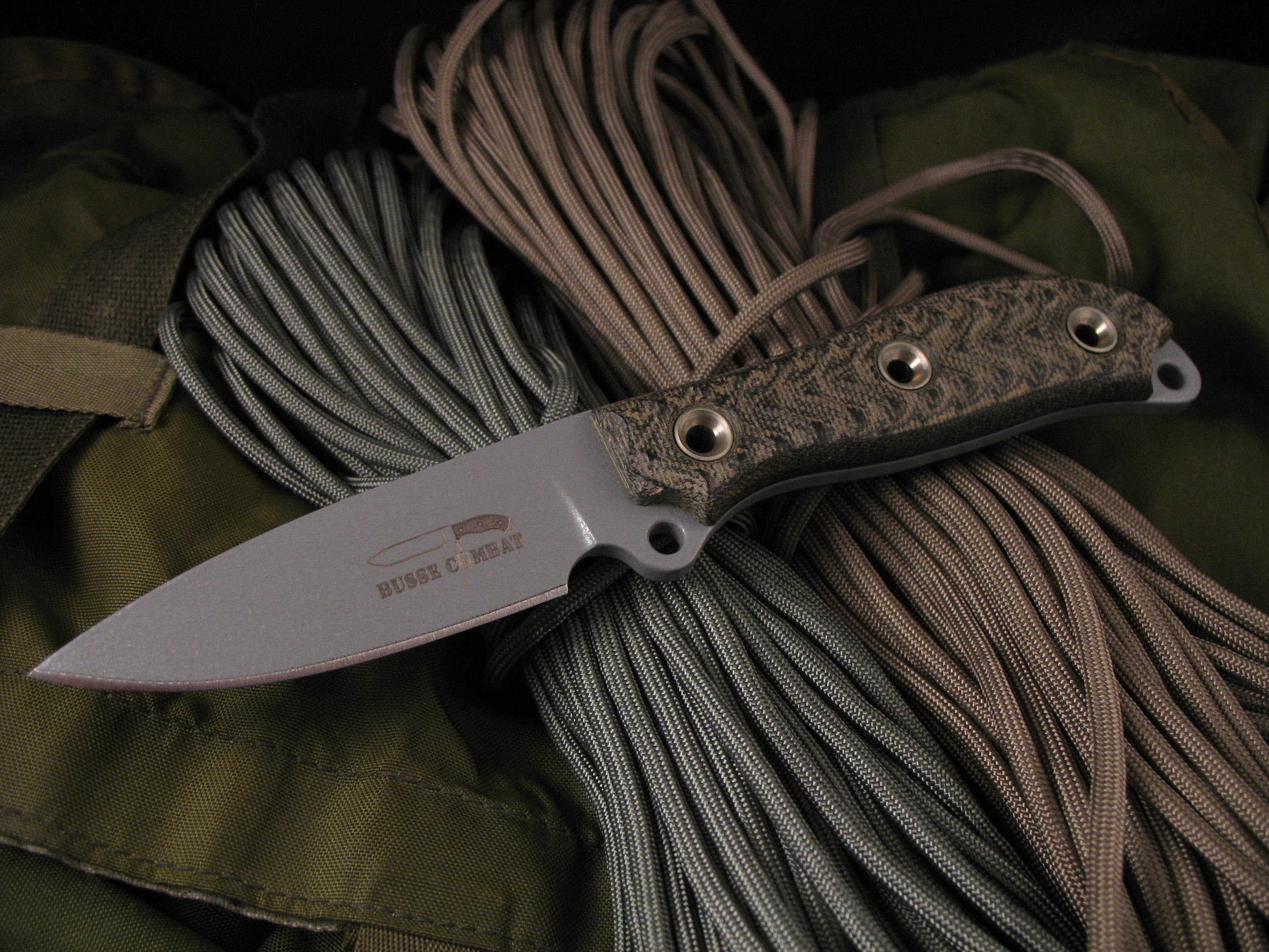 two objects, studio shot, scissors, strength, textile, knife - weapon, no people, 2K, busse, clothing, weapon, close-up, steel, equipment, knife, high angle view, HD Wallpaper