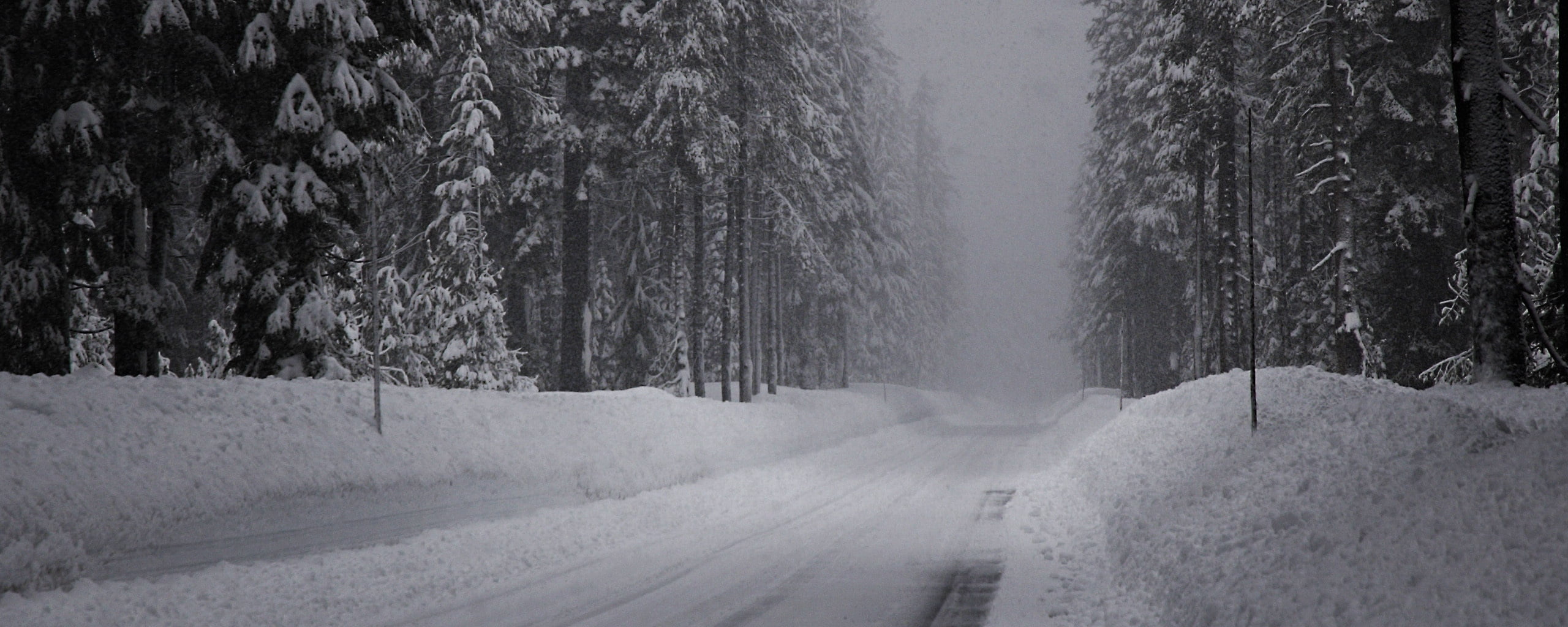 2K, slippery, tranquil Scene, snow, environment, frost, road, january, scenics, blue, weather, ice, street, transportation, white color, extreme weather, HD Wallpaper