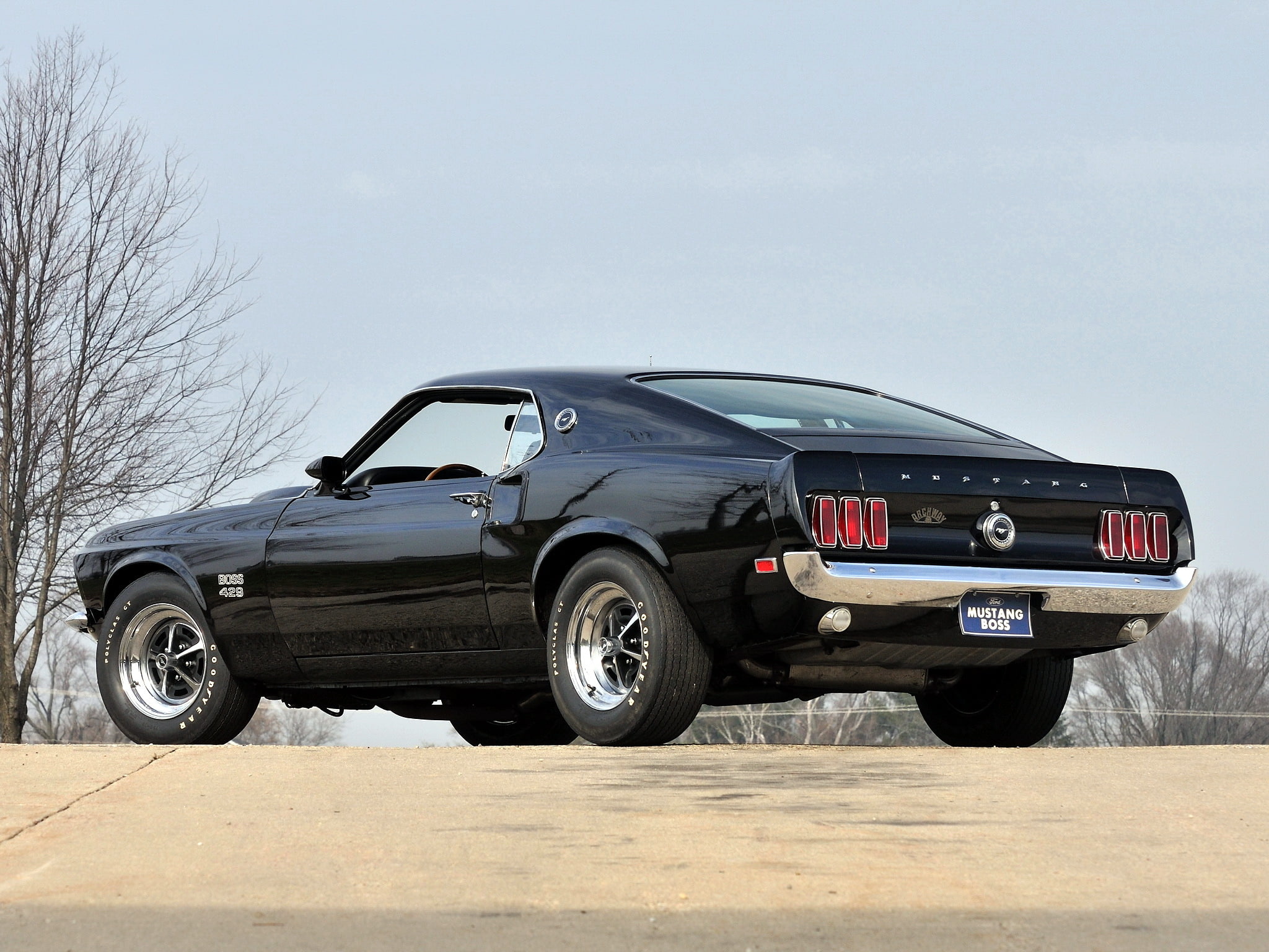 wheel, road, no people, back, sky, travel, Mustang, land vehicle, retro styled, motor vehicle, off-road vehicle, vintage, transportation, outdoors, stationary, HD Wallpaper