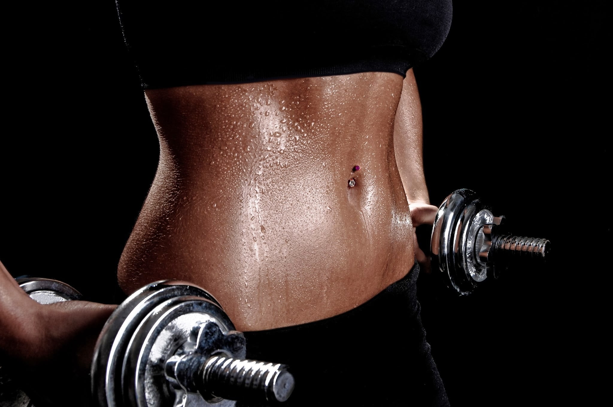 perspiration, one person, lifestyles, muscular build, 1080P, exercising, pircing, weight training, weight, healthy lifestyle, sports training, black background, HD Wallpaper
