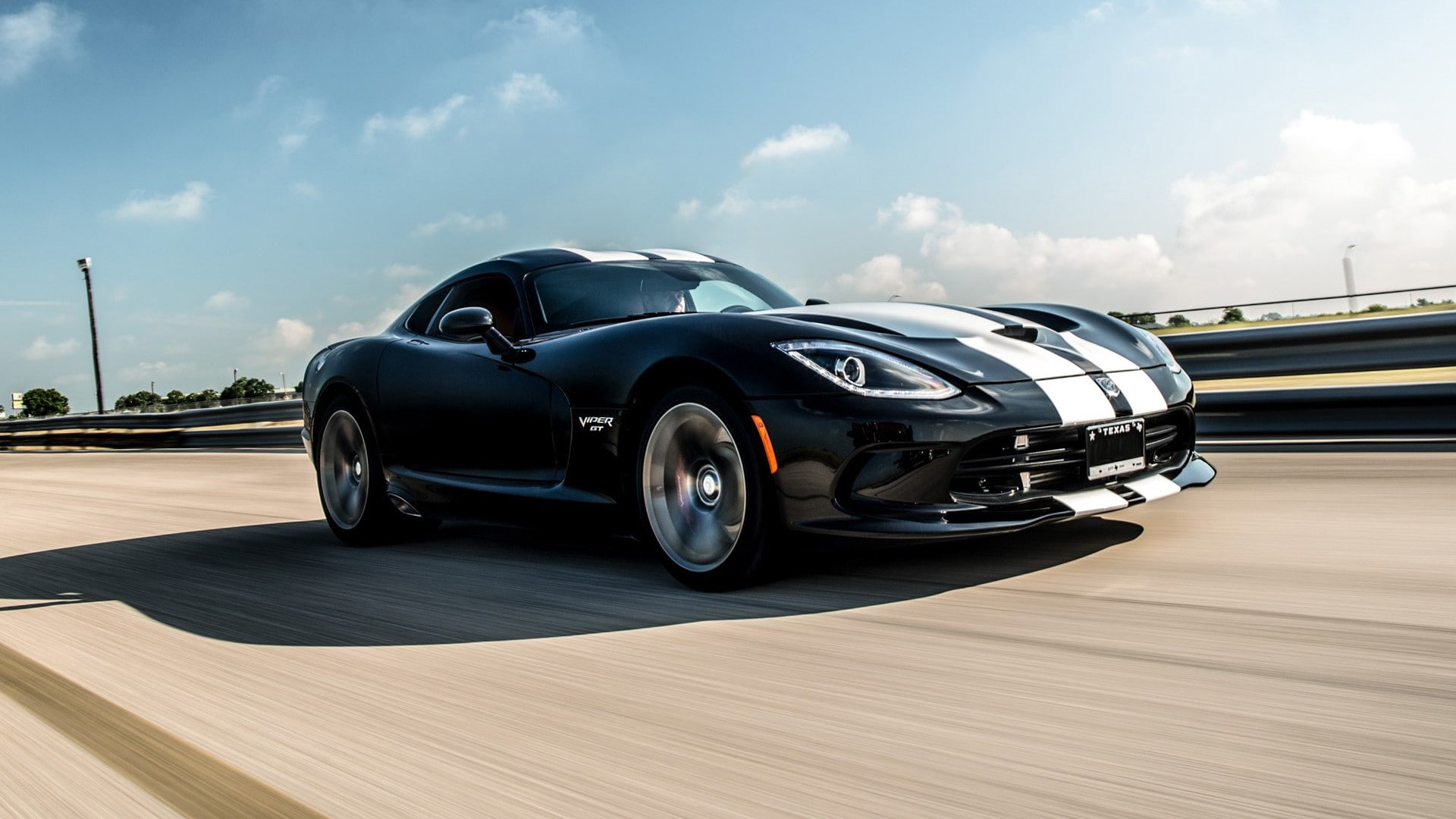 sunlight, speed, nature, sports car, transportation, outdoors, mode of transportation, no people, Dodge Viper ACR, land vehicle, motor vehicle, wheel, cloud - sky, HD Wallpaper