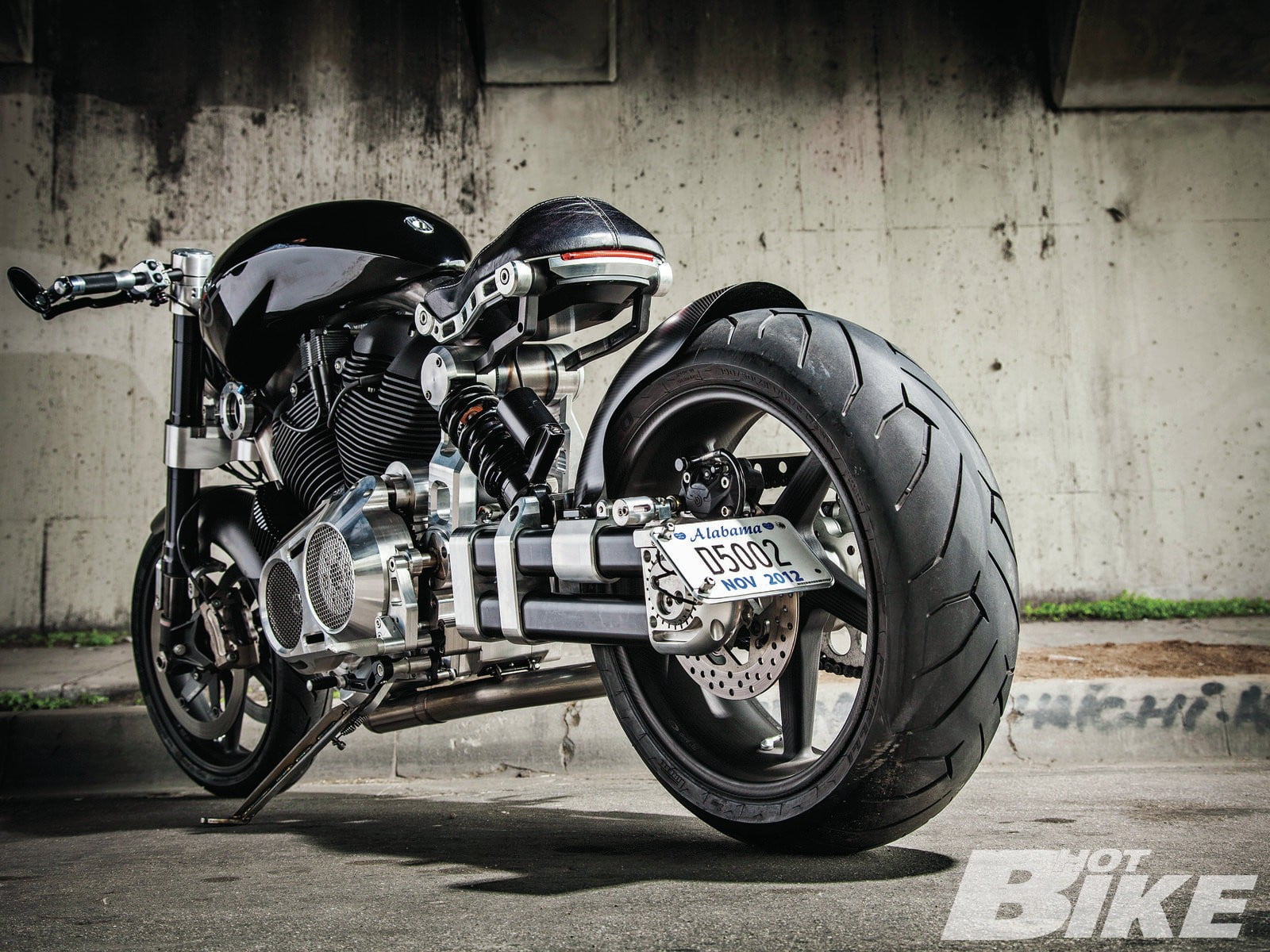 safety, 720P, motor vehicle, street, parking, day, helmet, no people, road, motorcycle, wheel, land vehicle, single object, protection, transportation, HD Wallpaper