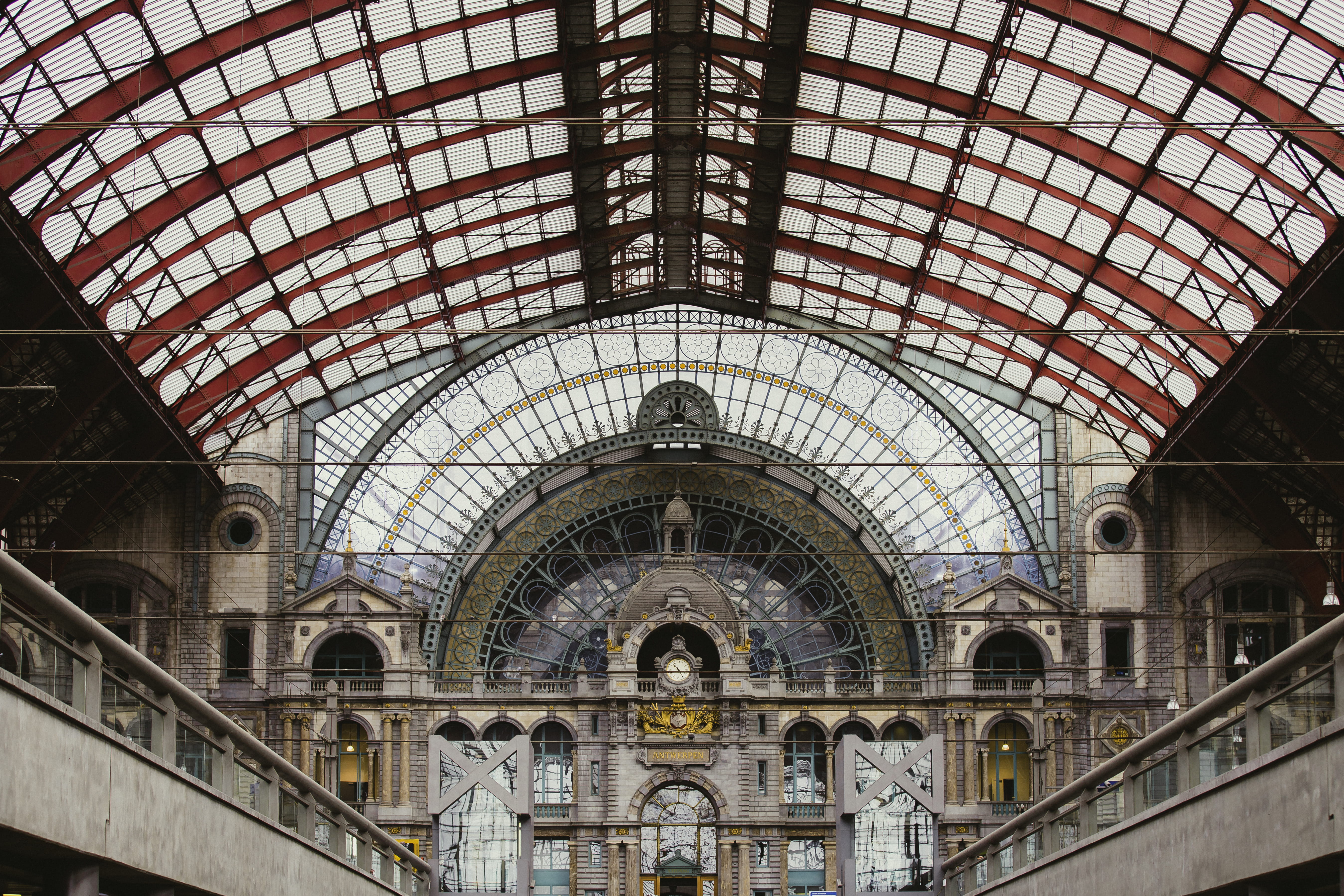 no people, rail transportation, glass - material, roof, transportation, 5K, low angle view, architecture, skylight, travel, antwerpen, arch, built structure, HD Wallpaper
