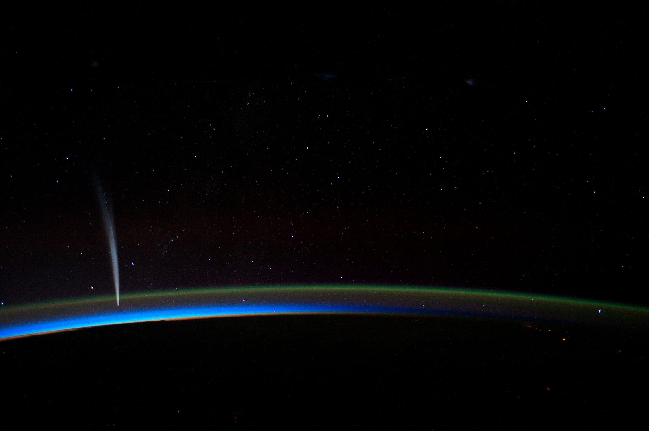 long exposure, sky, light beam, Iss, from iss, futuristic, multi colored, horizon, speed, beauty in nature, outdoors, illuminated, tail, streaking, lovejoy, HD Wallpaper