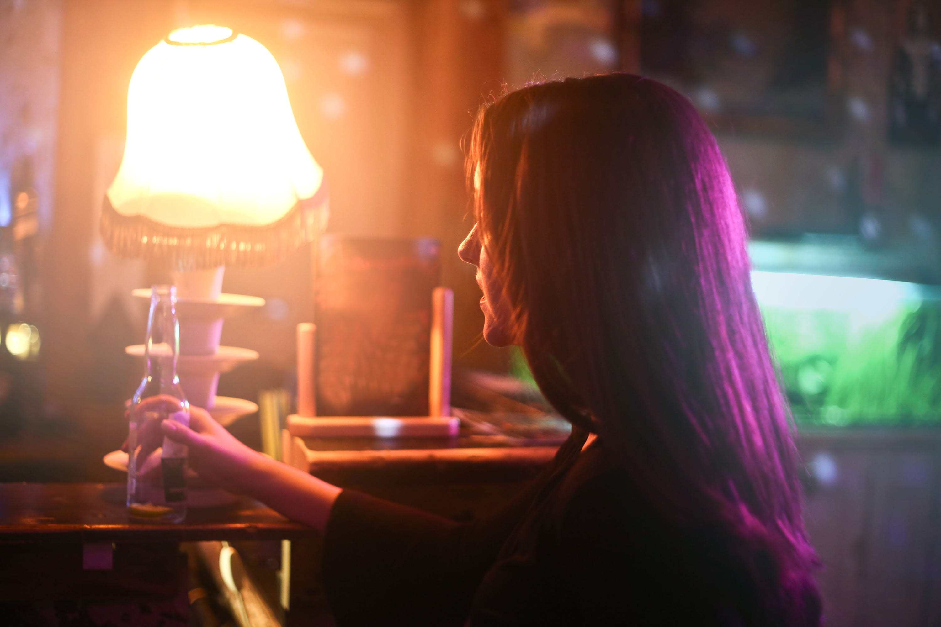 lamp, drinking, bar - drink establishment, one person, long hair, Adult, Alcohol, food and drink, colourful lights, woman, front, caucasian, Bottle, portrait, HD Wallpaper