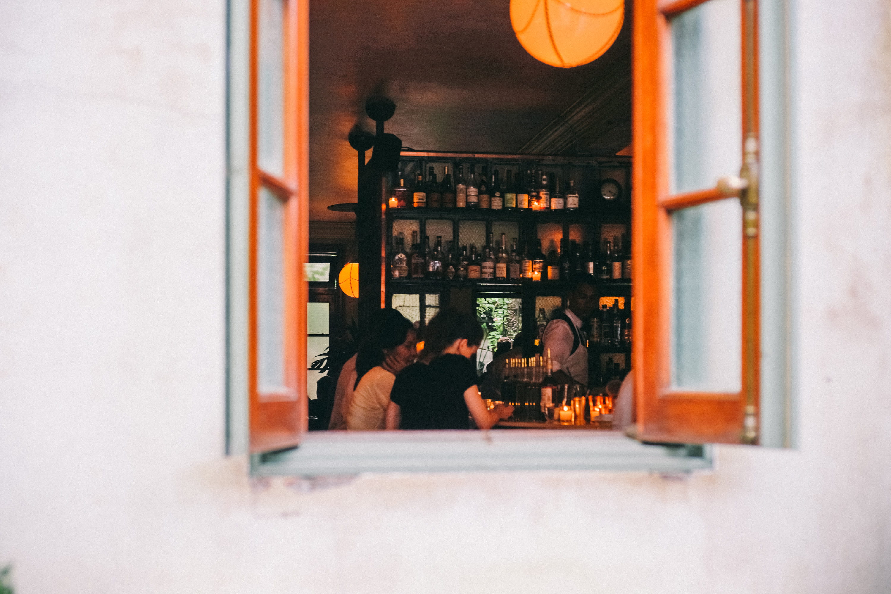 business, store, wine, open, built structure, 2K, day, light, bar, food and drink, adult, architecture, drink, bar - drink establishment, people, outdoors, HD Wallpaper