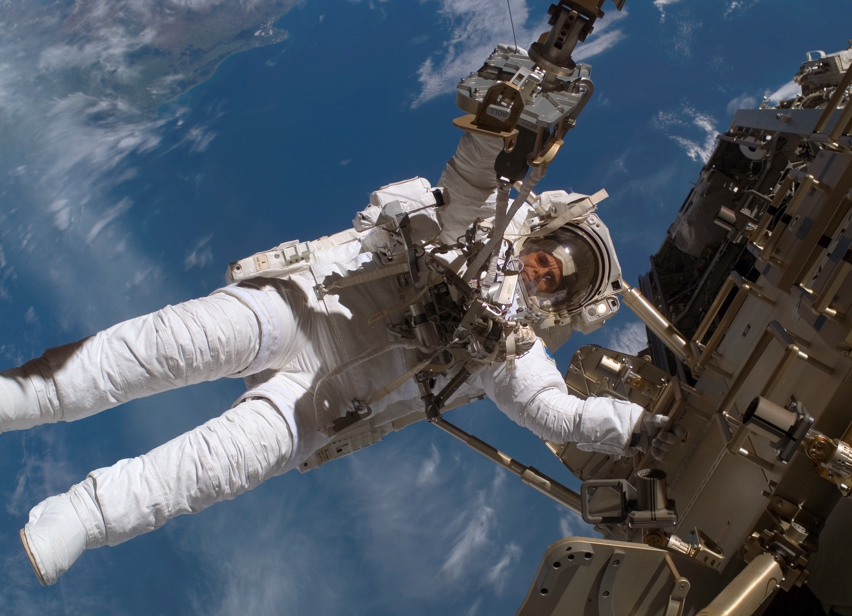 spacewalk, 2K, 2766x2000, fuglesang, astronaut, christer, HD Wallpaper