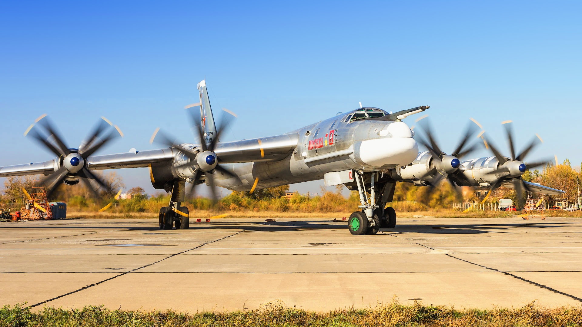 The Soviet turboprop strategic scorers, Tu 95MS, 1080P, Bomber, USSR, Tupolev, Tu-95MS, the project of "95", Aviation, BBC, Bear, Wings, Tu 95, The plane, HD Wallpaper