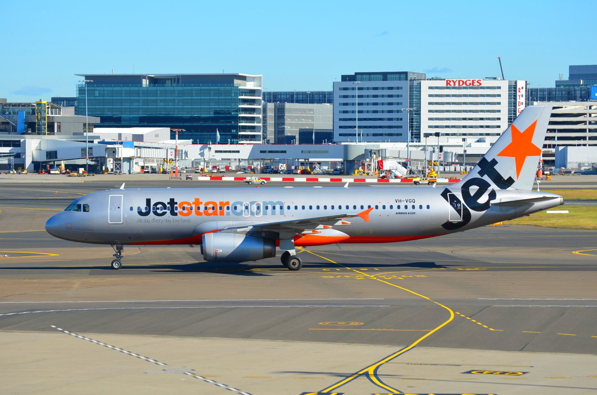 Aircrafts, built structure, aerospace industry, Jetstar, Sydney, no people, 1080P, building exterior, stationary, sky, transportation, airport runway, HD Wallpaper