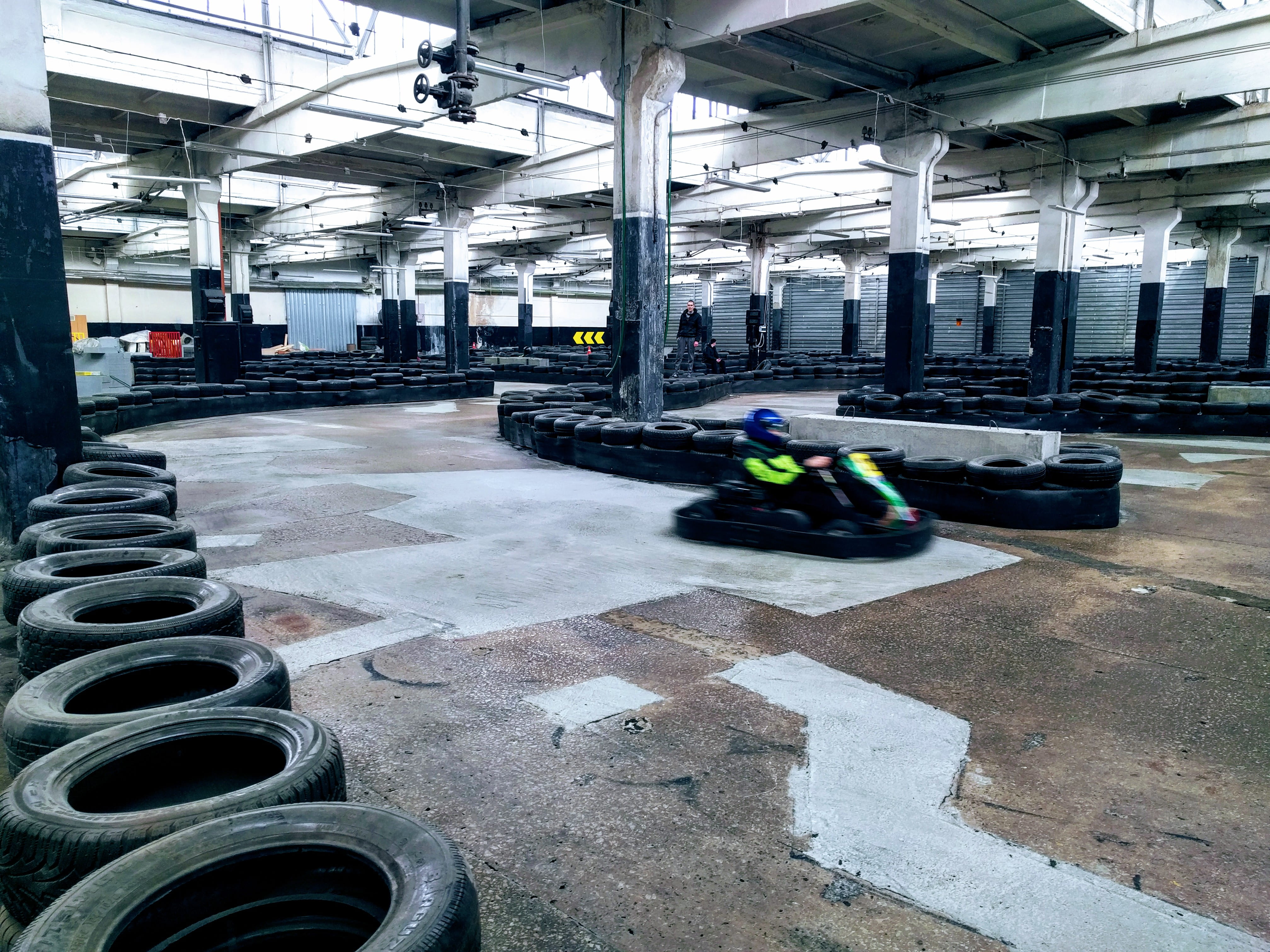 gokart, parking, car, built structure, transportation, industry, land vehicle, building, go kart, race track, day, gokarting, karting, racer, station, race, HD Wallpaper
