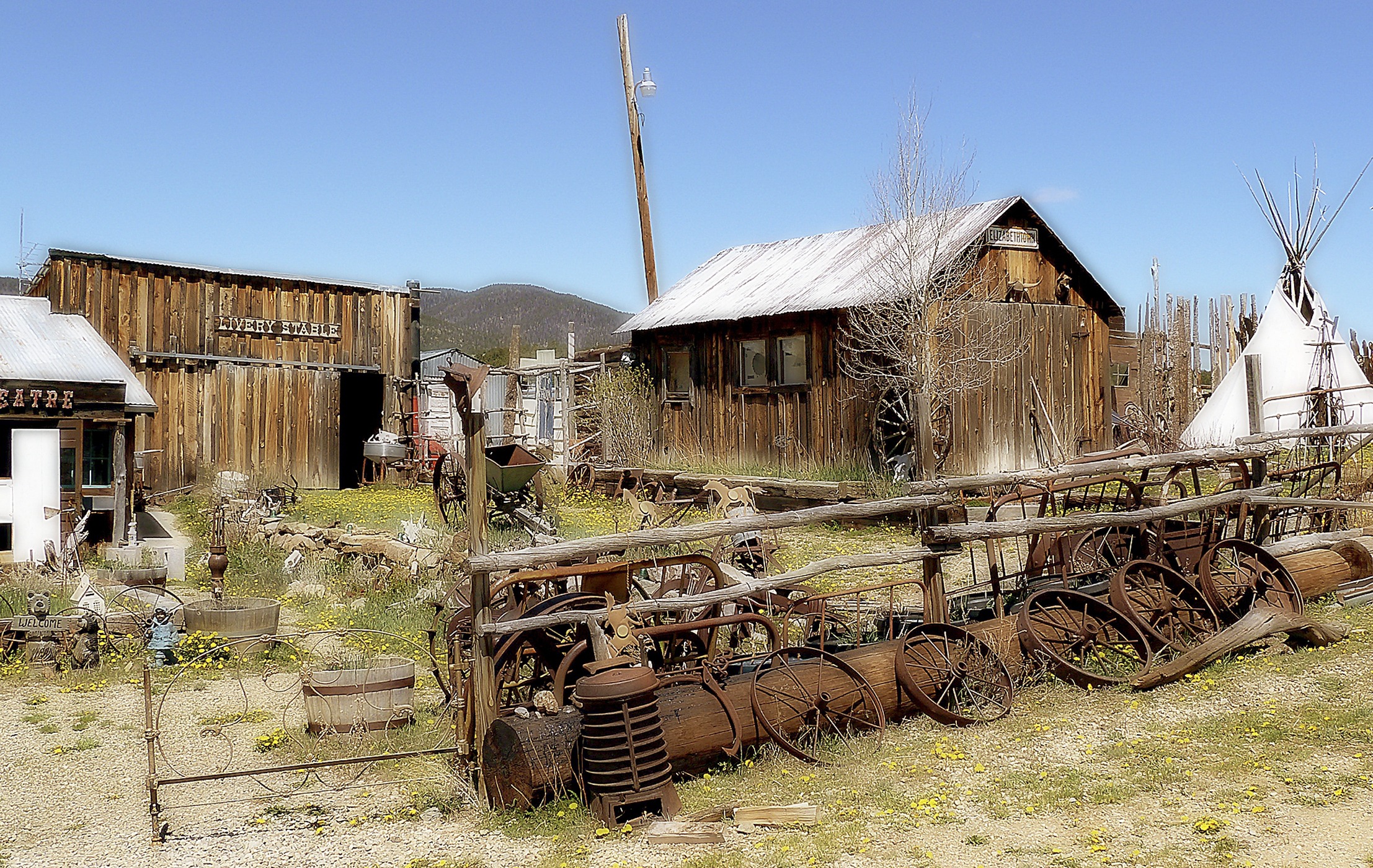 farm equipment, outdoors, ancient, residential district, old building, wood - material, house, tourist attraction, nature, ghost town, heritage, historical, HD Wallpaper