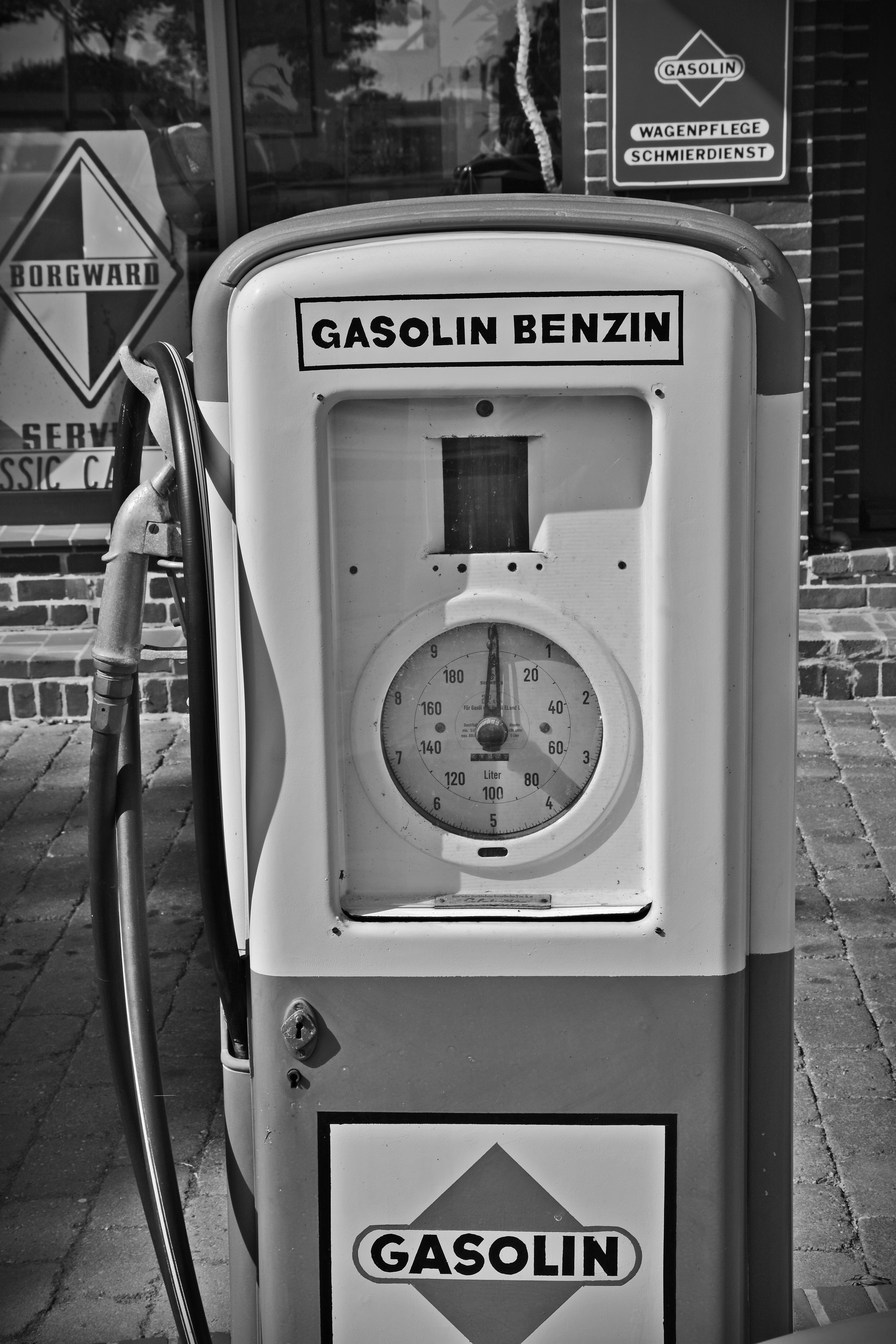 city, text, information, gas pump, 5K, petrol, technology, fuel pump, transparent, petrol stations, capital letter, historically, information sign, day, Phone HD Wallpaper