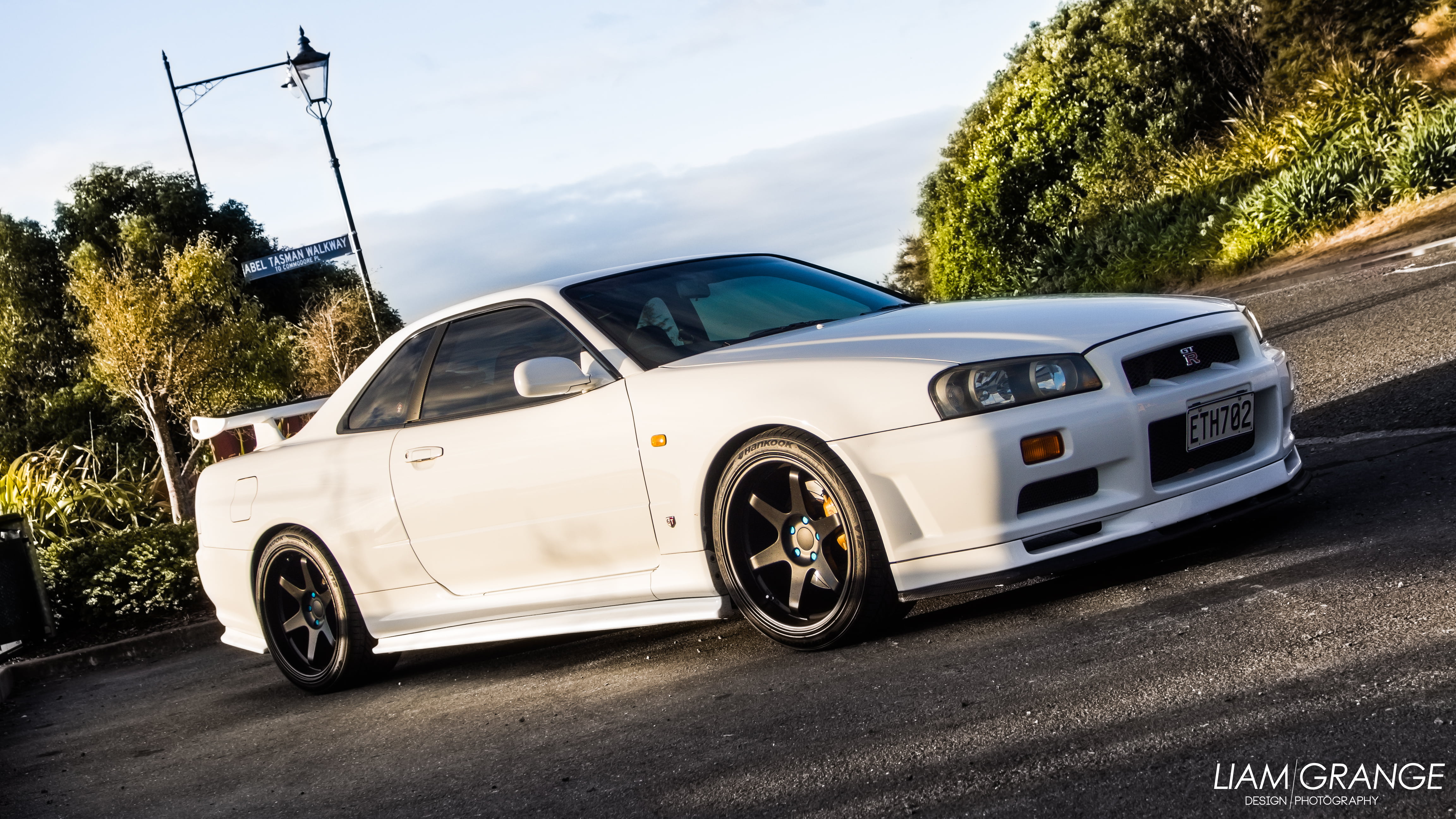 sunset, transportation, engine, Tire, retro styled, modern, sports Car, machine, speed, sky, technology, 4K, yellow, white, JDM, People, Nissan, outdoors, HD Wallpaper