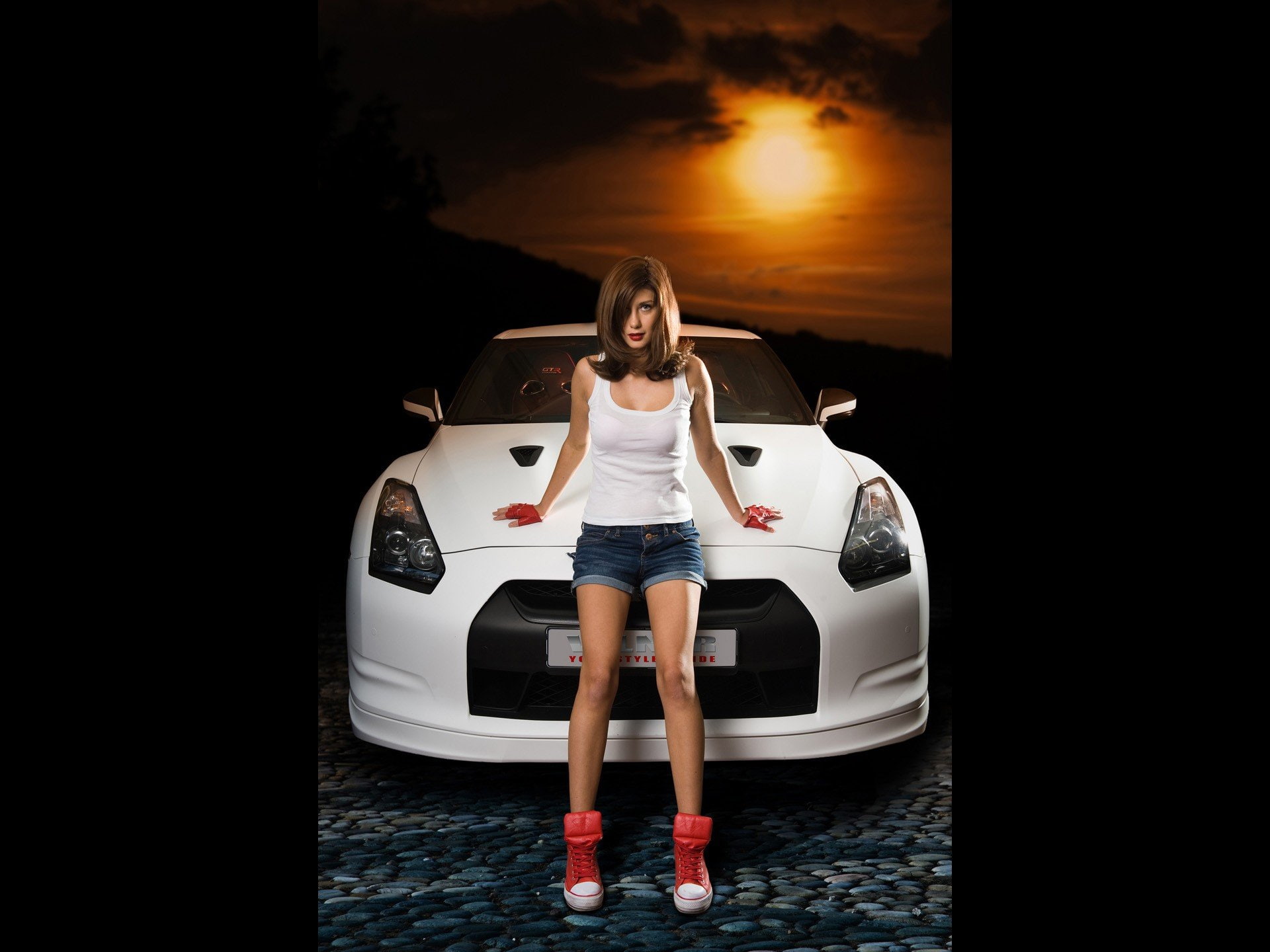 nissan, supercars, cars, sunset, models, 1080P, static, women, vehicles, gtr, brunettes, spec v, sunlight, HD Wallpaper