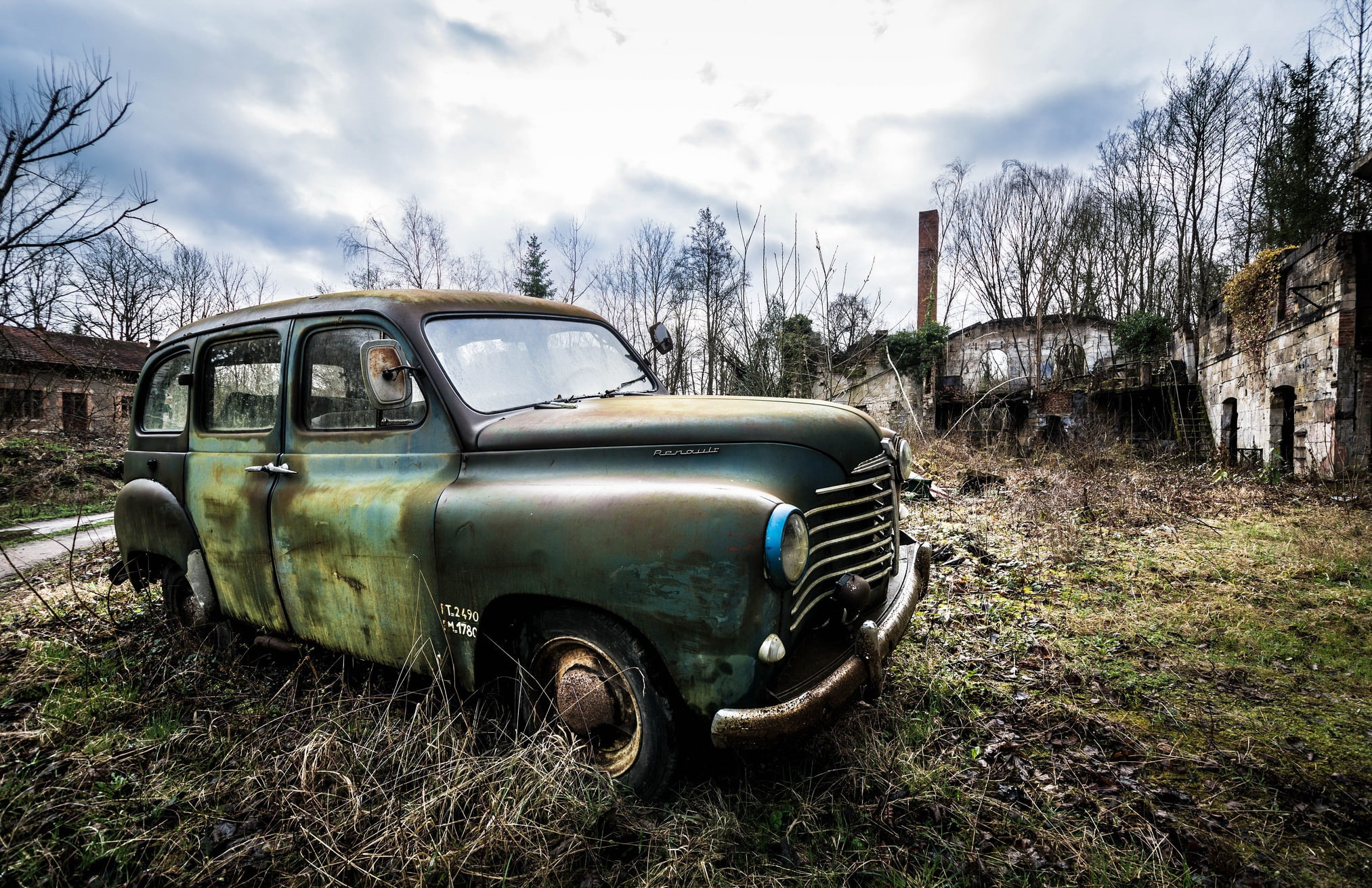 car, religious, hd, wreck, Vehicle, x, 2026x1312 px, architecture, Old, rust, px, art, 1080P, HD Wallpaper