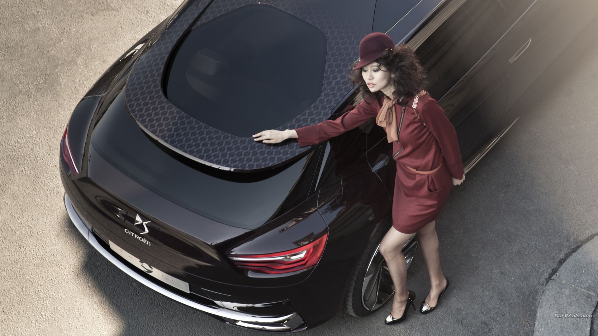 women, technology, one person, mid adult, young adult, outdoors, standing, full length, 1080P, land vehicle, motor vehicle, hairstyle, Citroen Numero 9, HD Wallpaper