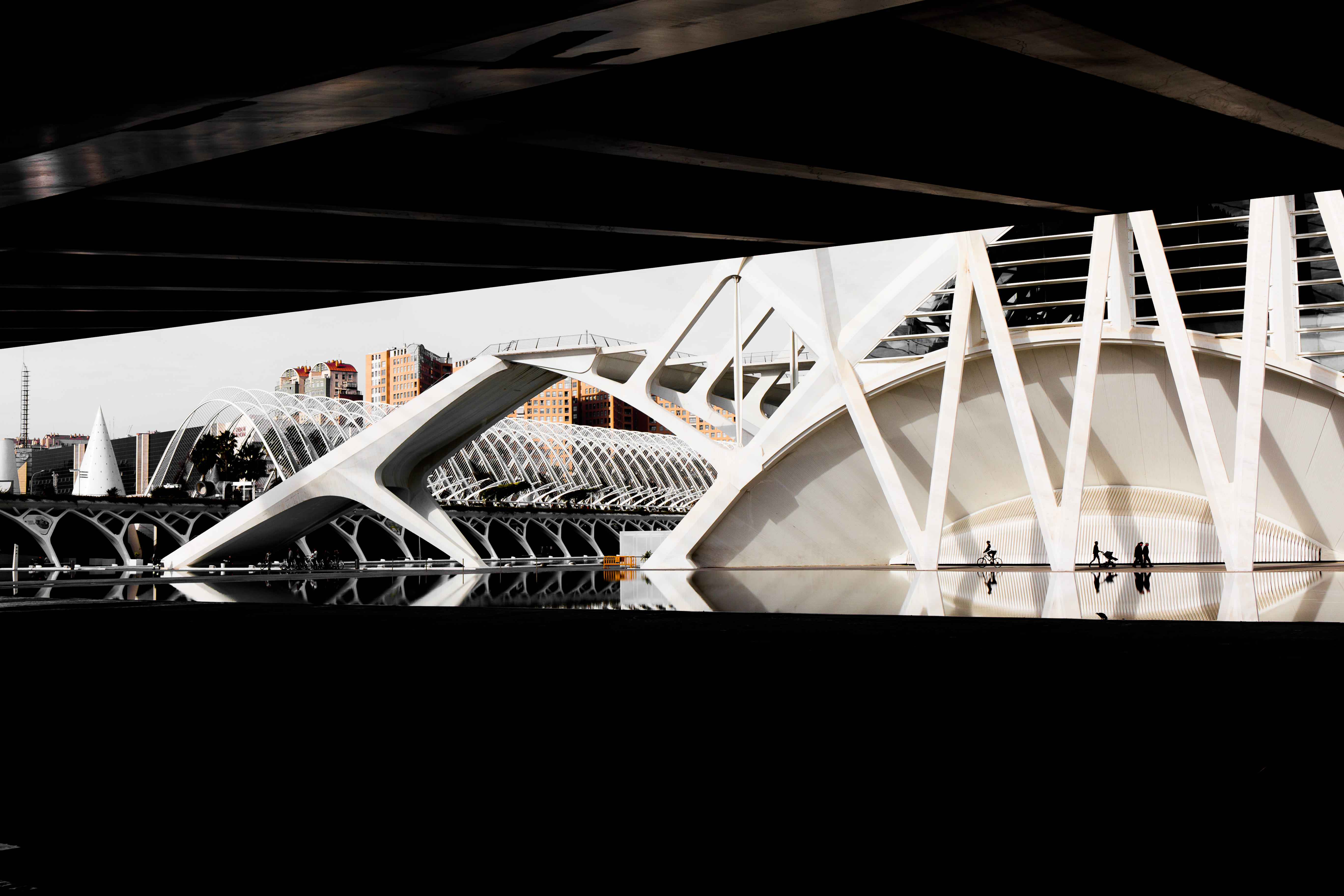 buildings, connection, valencium, white, screengrab, luxury, bridge - man made structure, people, photography, modern, bridge, 5K, architecture, callatrava, HD Wallpaper