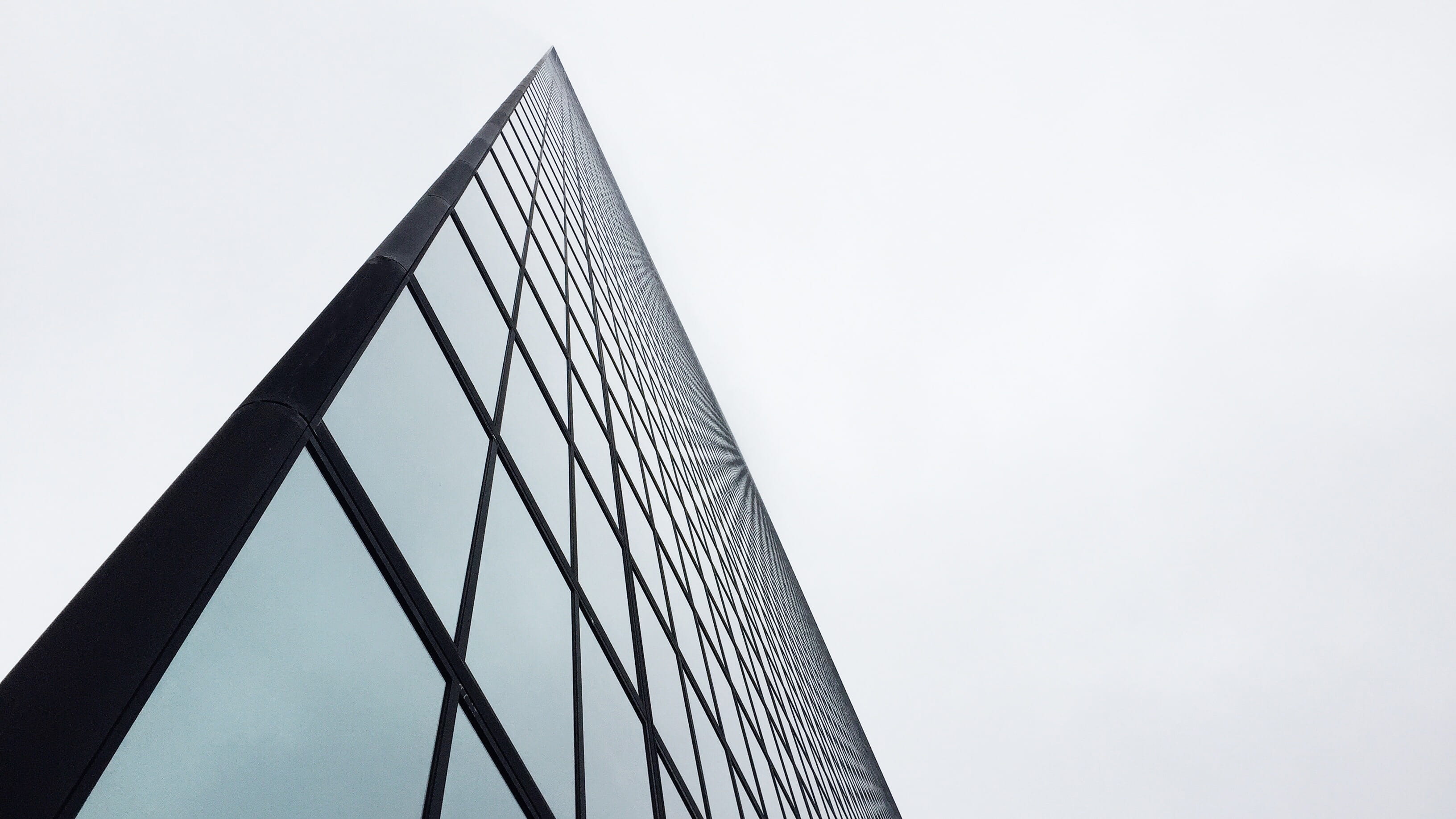 low angle view, photography, gray, architecture And Buildings, reflection, skyscraper, city, sky, urban Scene, low, day, black, alloy, glass - Material, HD Wallpaper