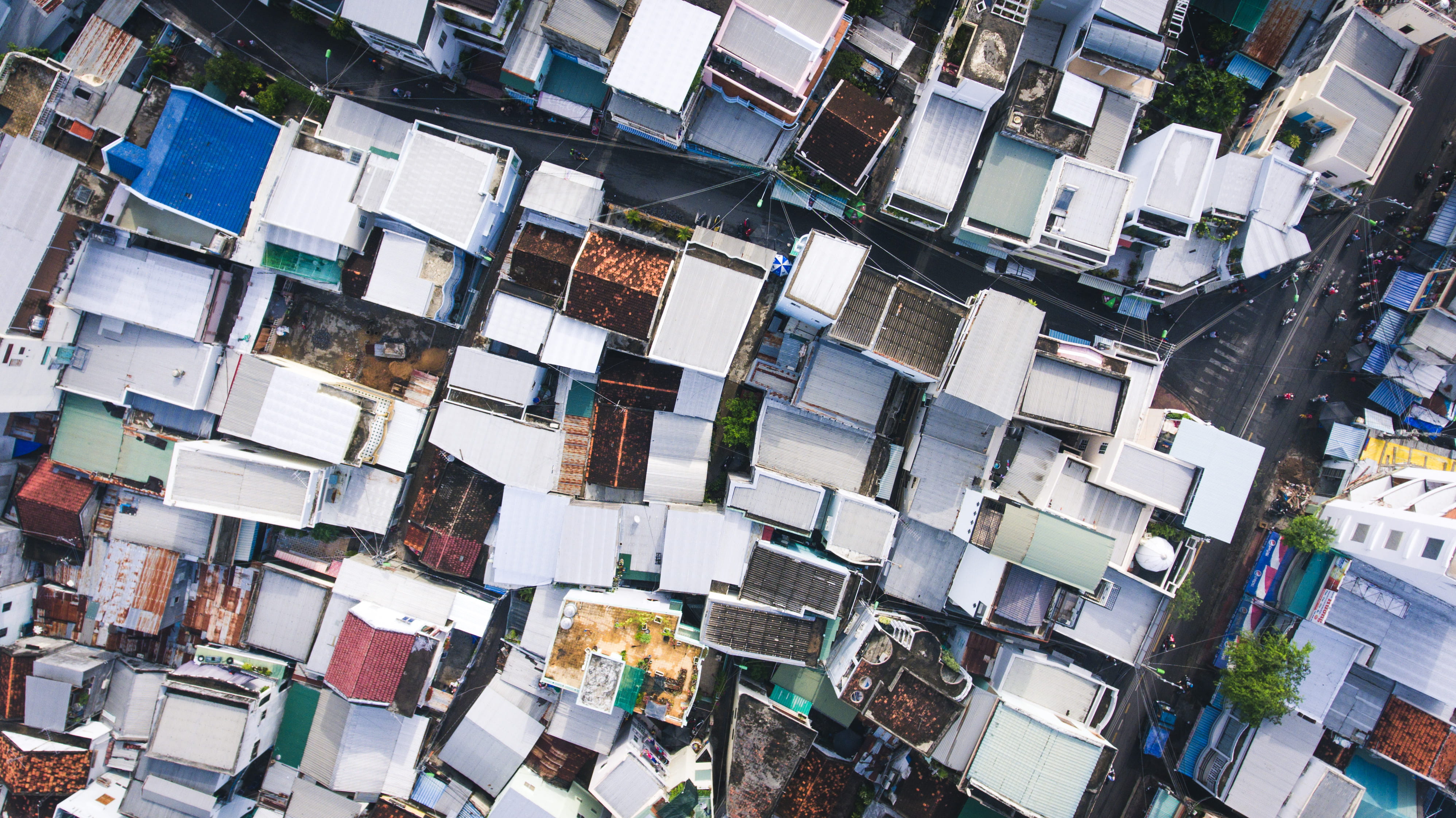 moped, photo, building exterior, built structure, rooftop, asium, eye, 4K, city, crowded, apartment, crowd, southeast asium, roof, house, full frame, street, HD Wallpaper