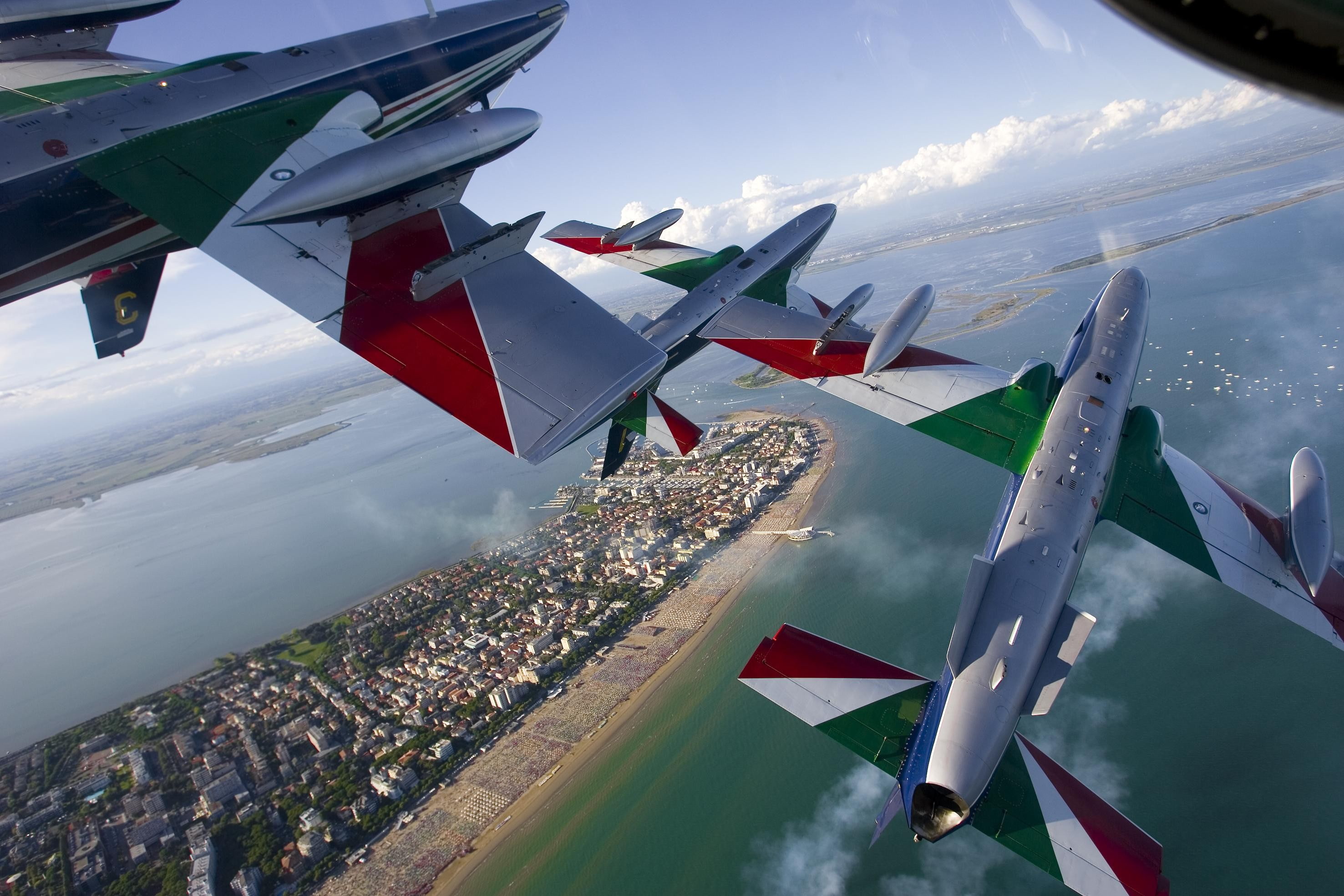 air force, 2K, water, Frecce Tricolori, Italy, landscape, HD Wallpaper