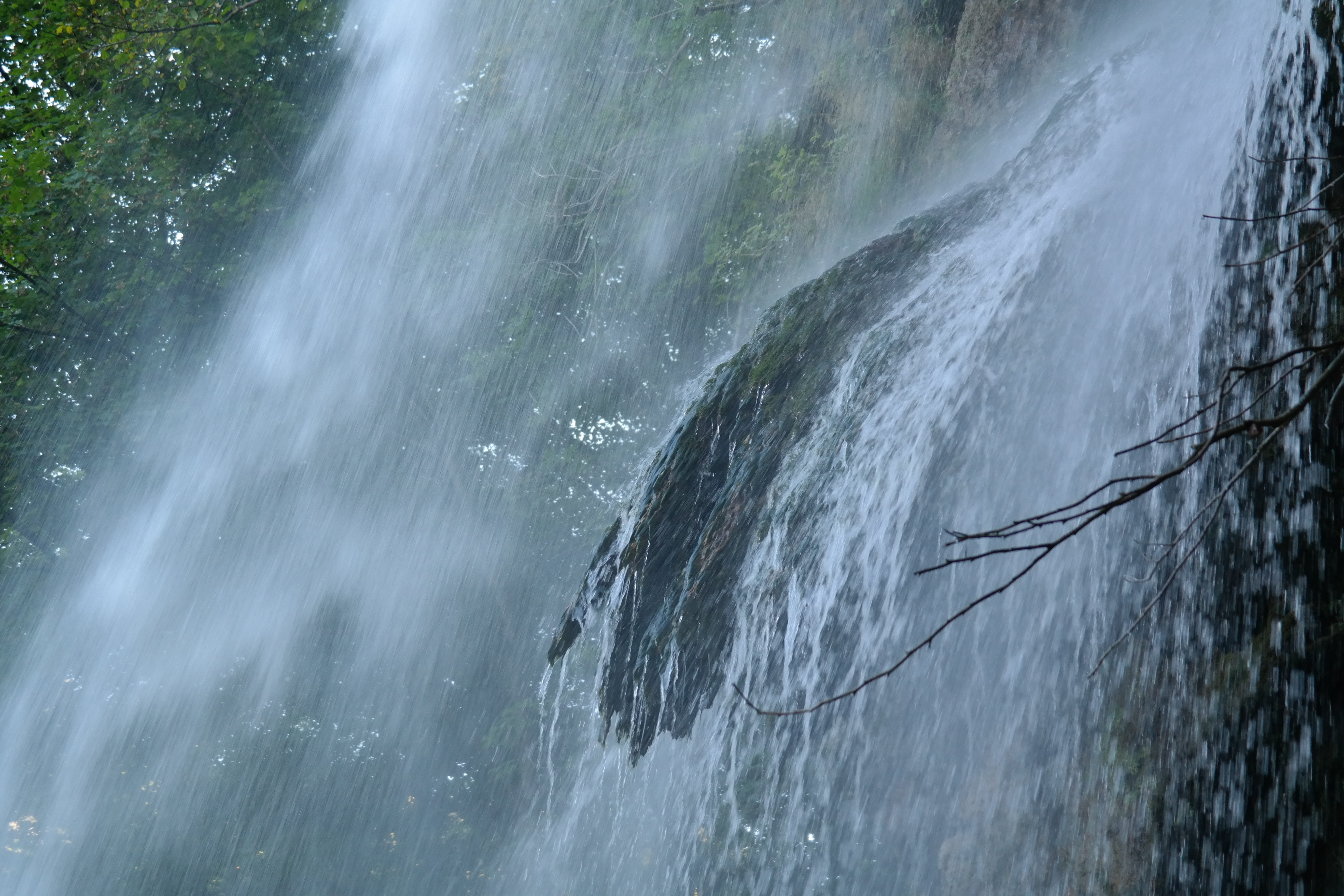 power in nature, blurred motion, drizzle, flowing, beauty in nature, swabian alb, urach, splashing, power, scenics - nature, tourist attraction, waterfall, HD Wallpaper