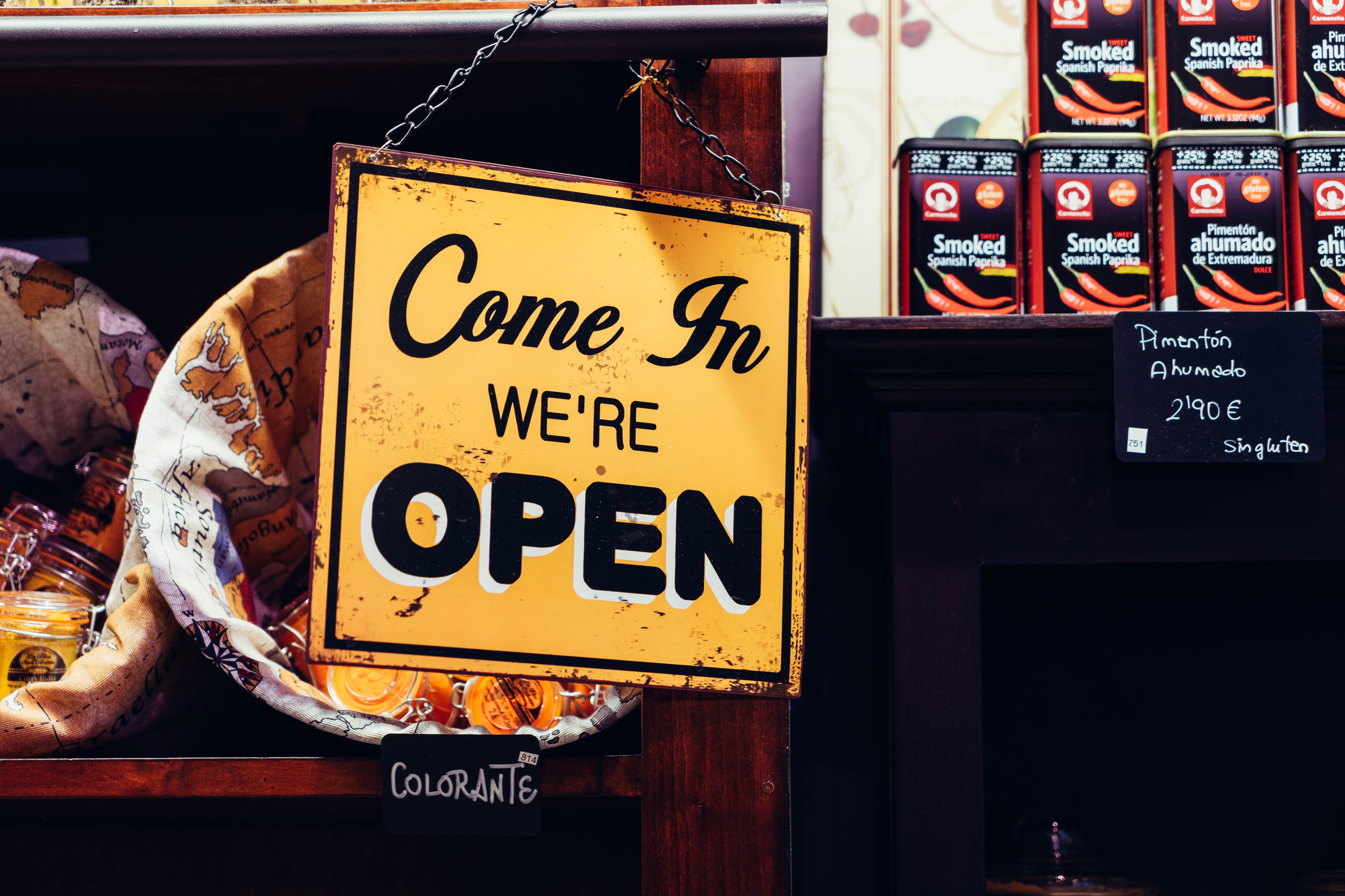 come in were open, script, capital letter, direction, non-western script, no people, outdoors, store, yellow, open, signage, come in, text, sign, retail, HD Wallpaper