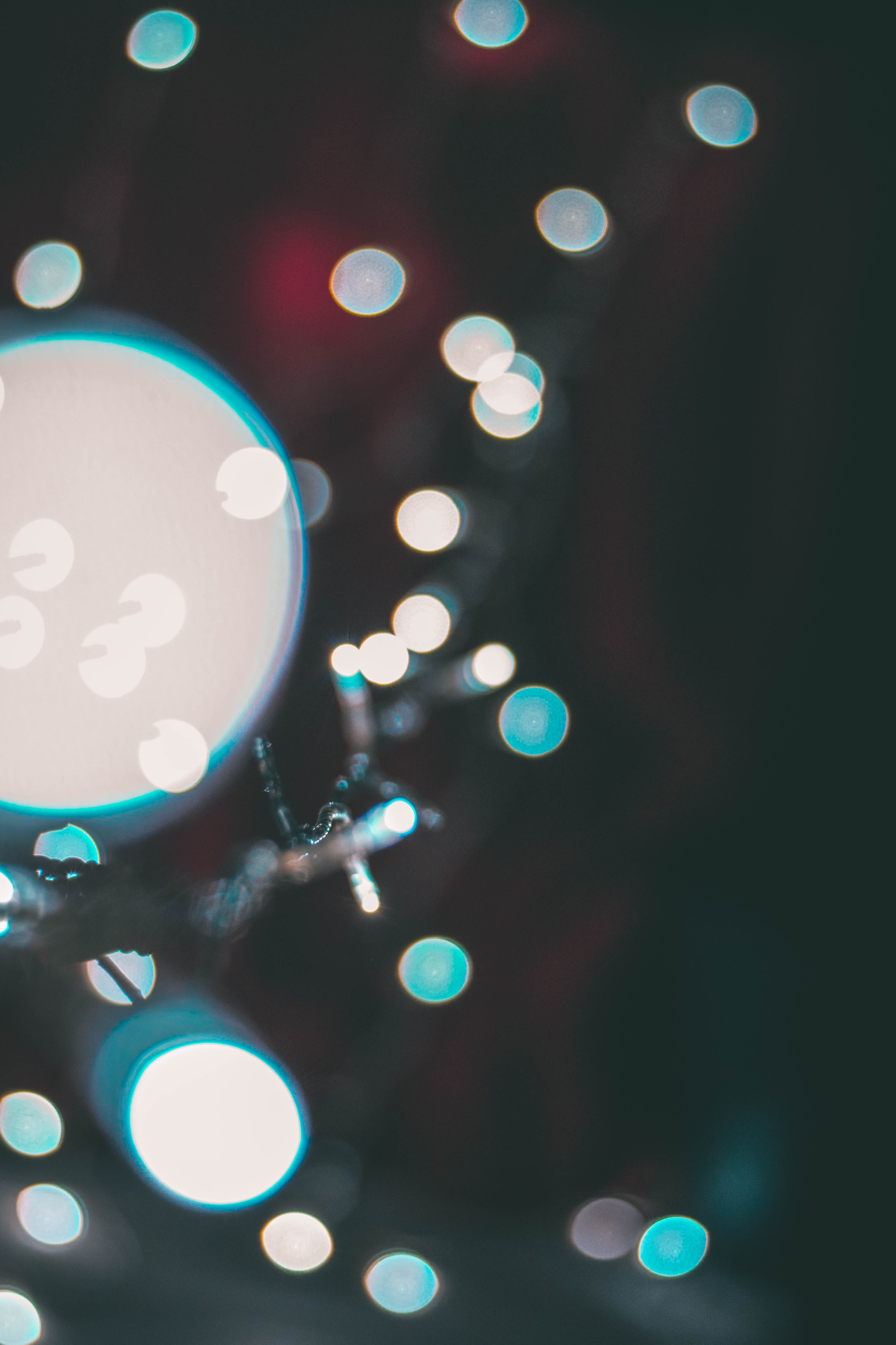 electricity, circle, christmas lights, night, defocused, lights, 50mm, light - natural phenomenon, close-up, 4K, 1.8, illuminated, lens flare, lighting equipment, Phone HD Wallpaper