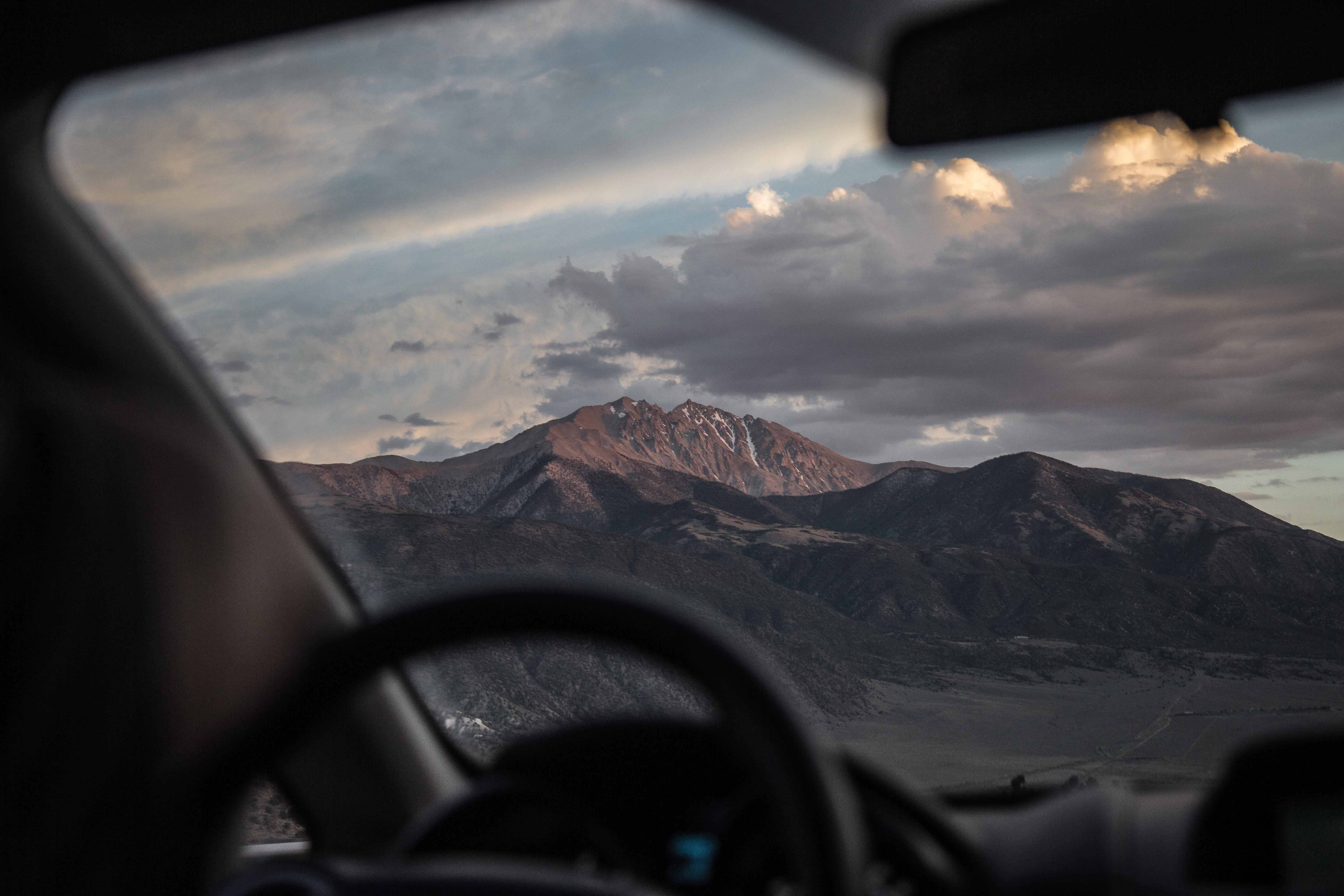 looking Through Window, 5K, travel, windscreen, mountain Range, no People, path, blue, californium, landscape, nature, forest, look, view, car, cloudscape, HD Wallpaper