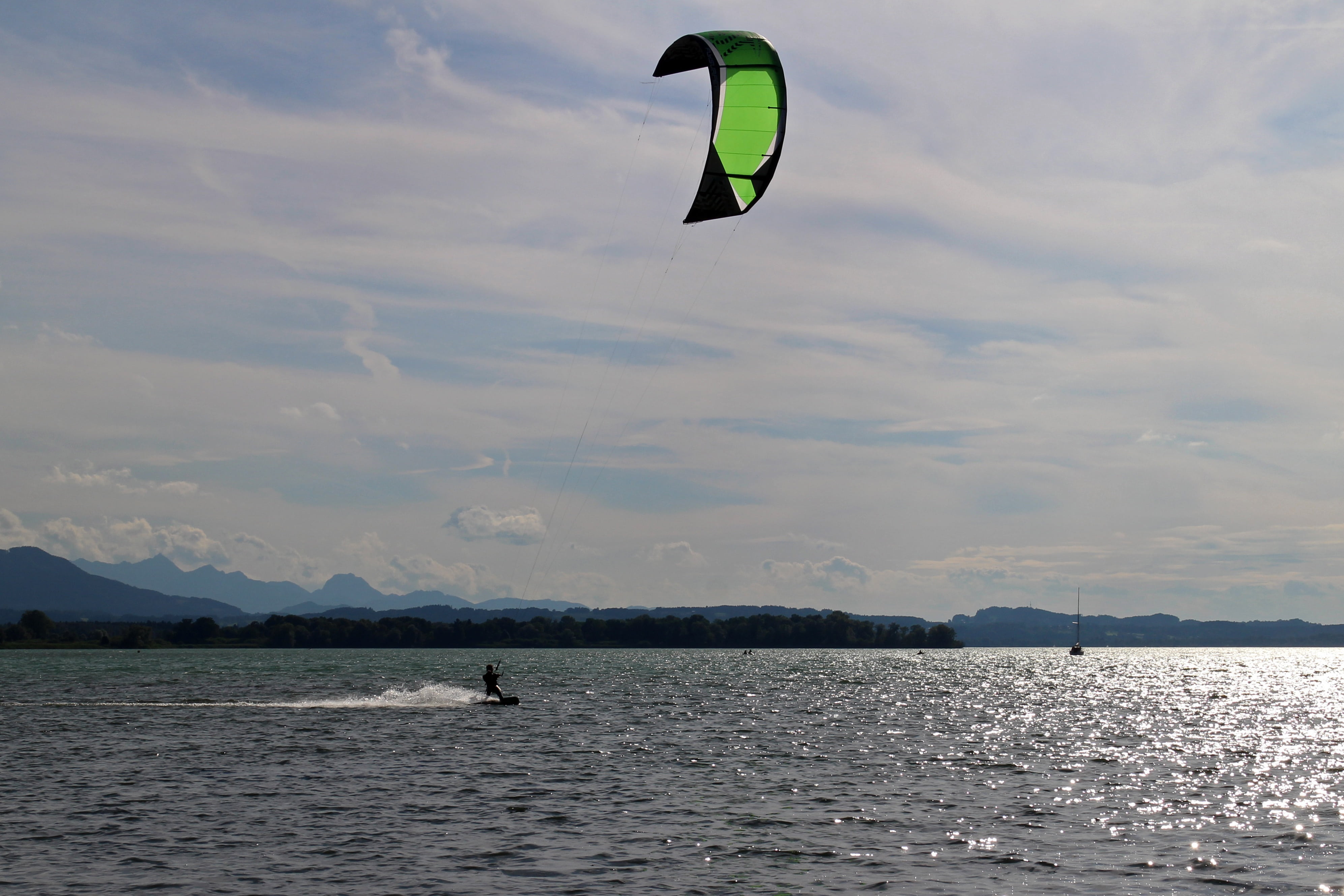 movement, sporty, one person, human, adventure, beauty in nature, real people, 4K, extreme sports, waterfront, surfer, cloud - sky, wind surfing, sky, HD Wallpaper