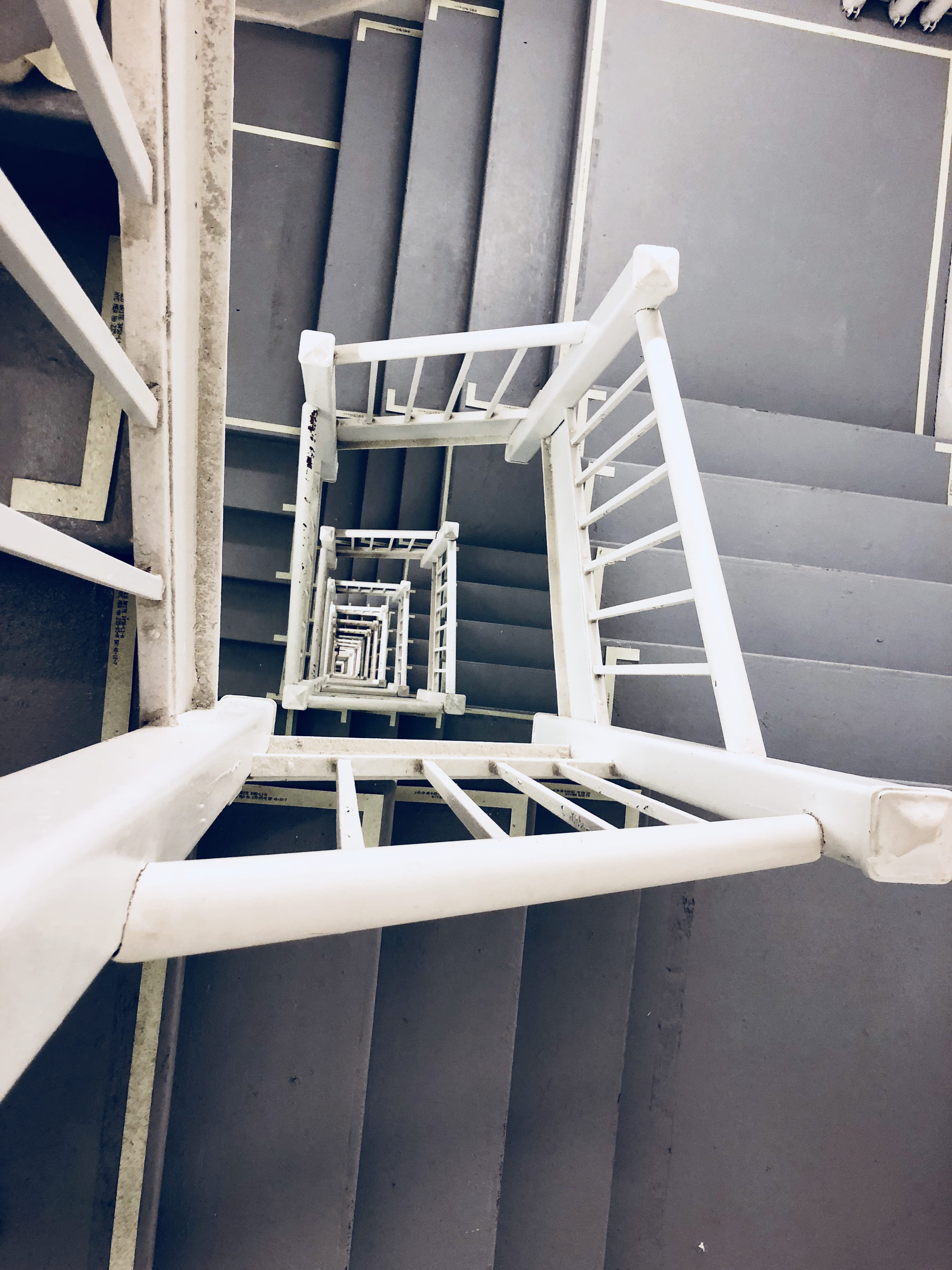 4K, chair, railing, white color, absence, stairwell, no people, down, wood - material, metal, stairs, directly above, architecture, built structure, ladder, Phone HD Wallpaper