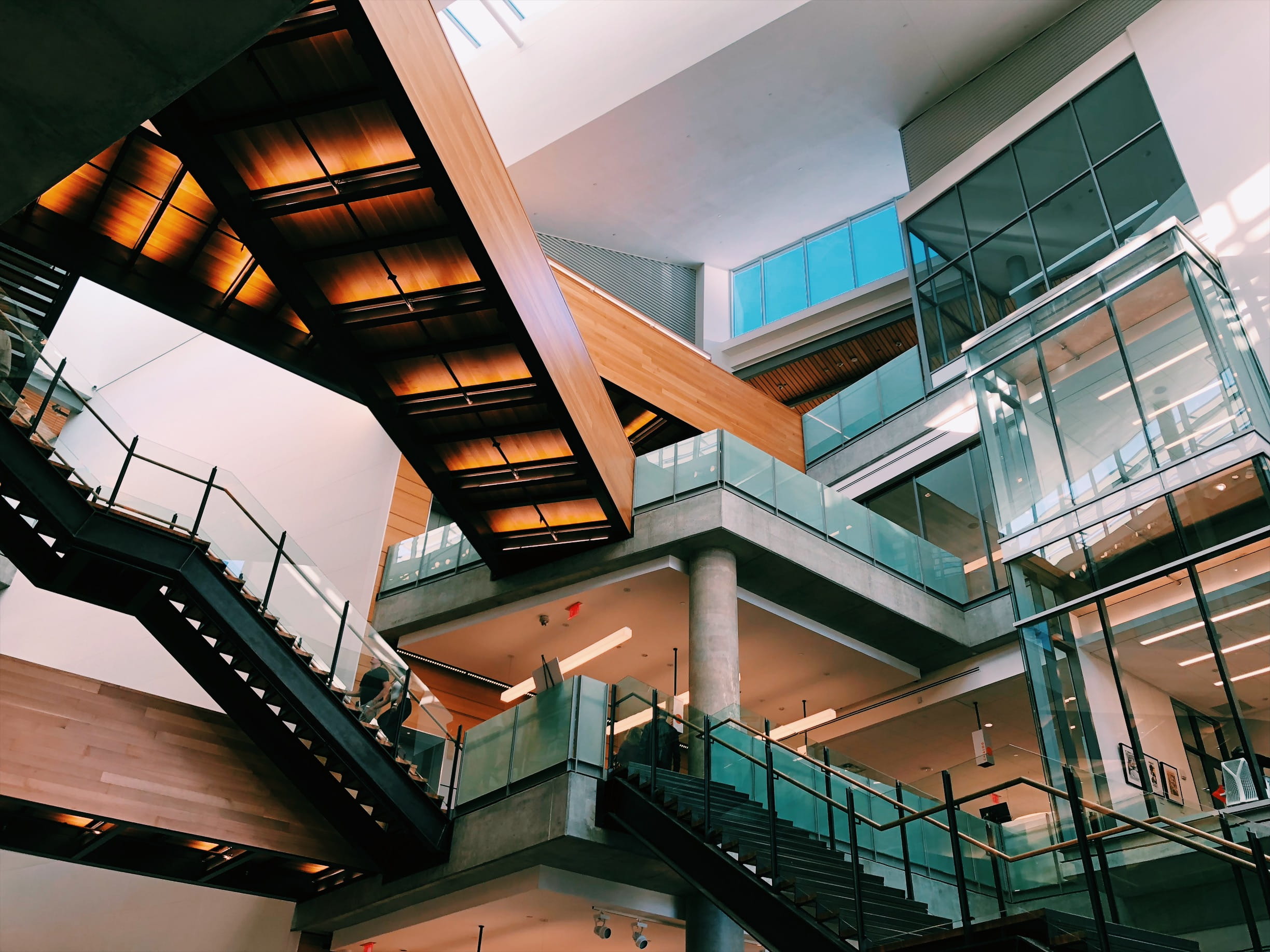 low angle view, balcony, modern, stair, day, connection, ceiling, glass, building, built structure, 1080P, levels, no people, housing, interior, skylight, HD Wallpaper