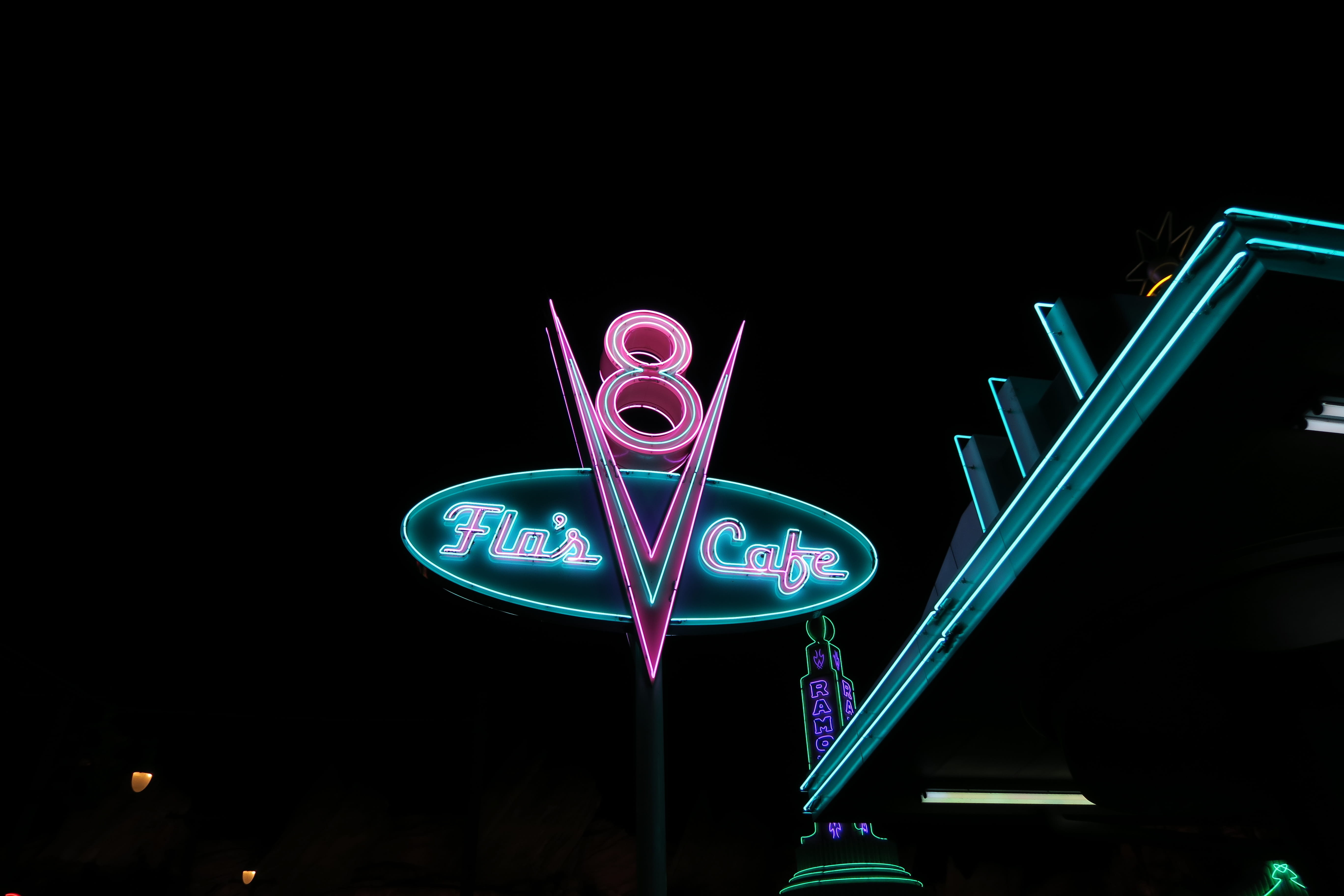 outdoors, city, copy space, Flo, information, Neon, nightlife, flos café, glowing, 5K, no people, clear sky, sky, street, sign, Racers, purple, nature, HD Wallpaper