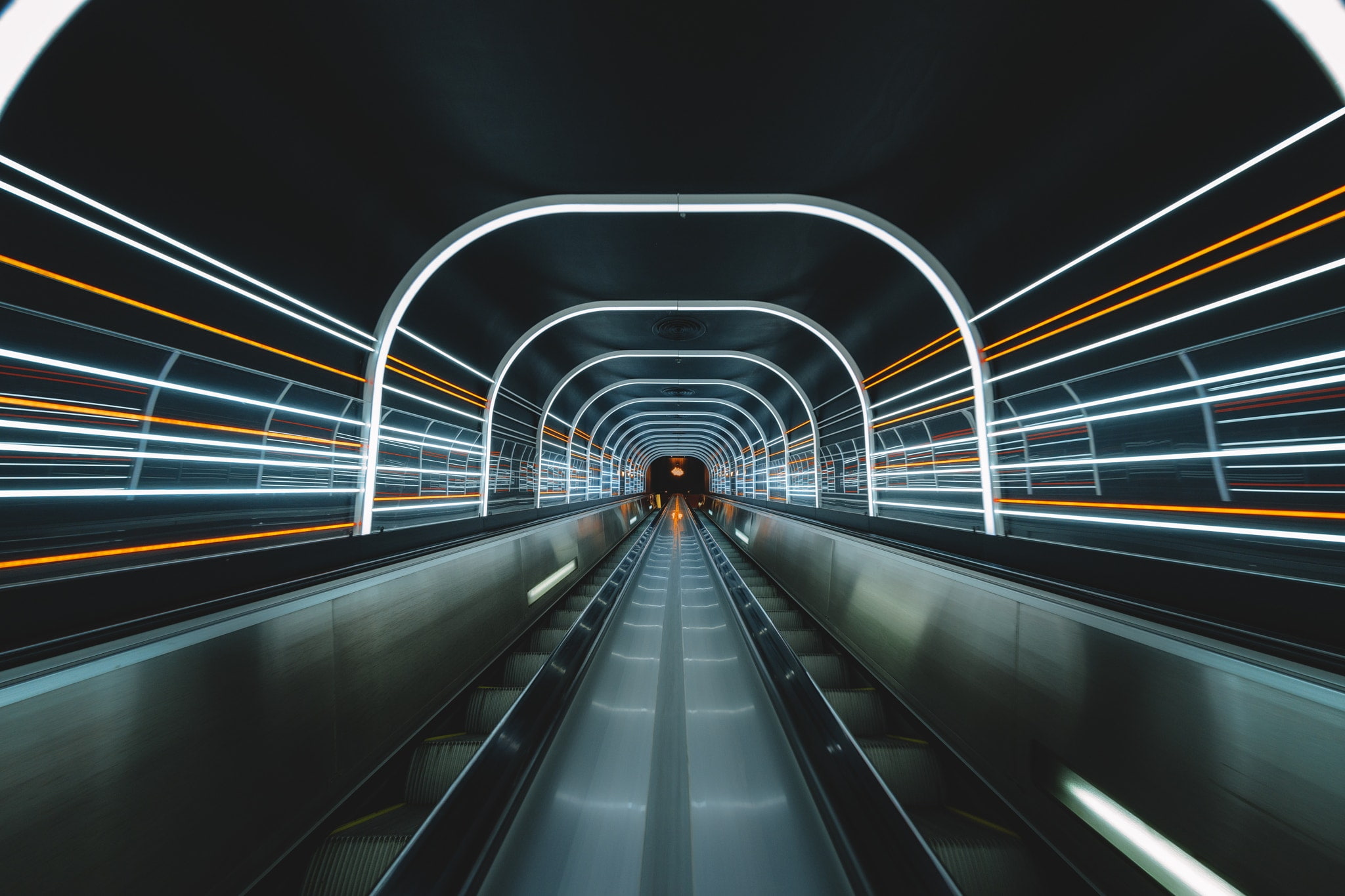 1080P, Peter Stewart, 500px, escalator, building, HD Wallpaper