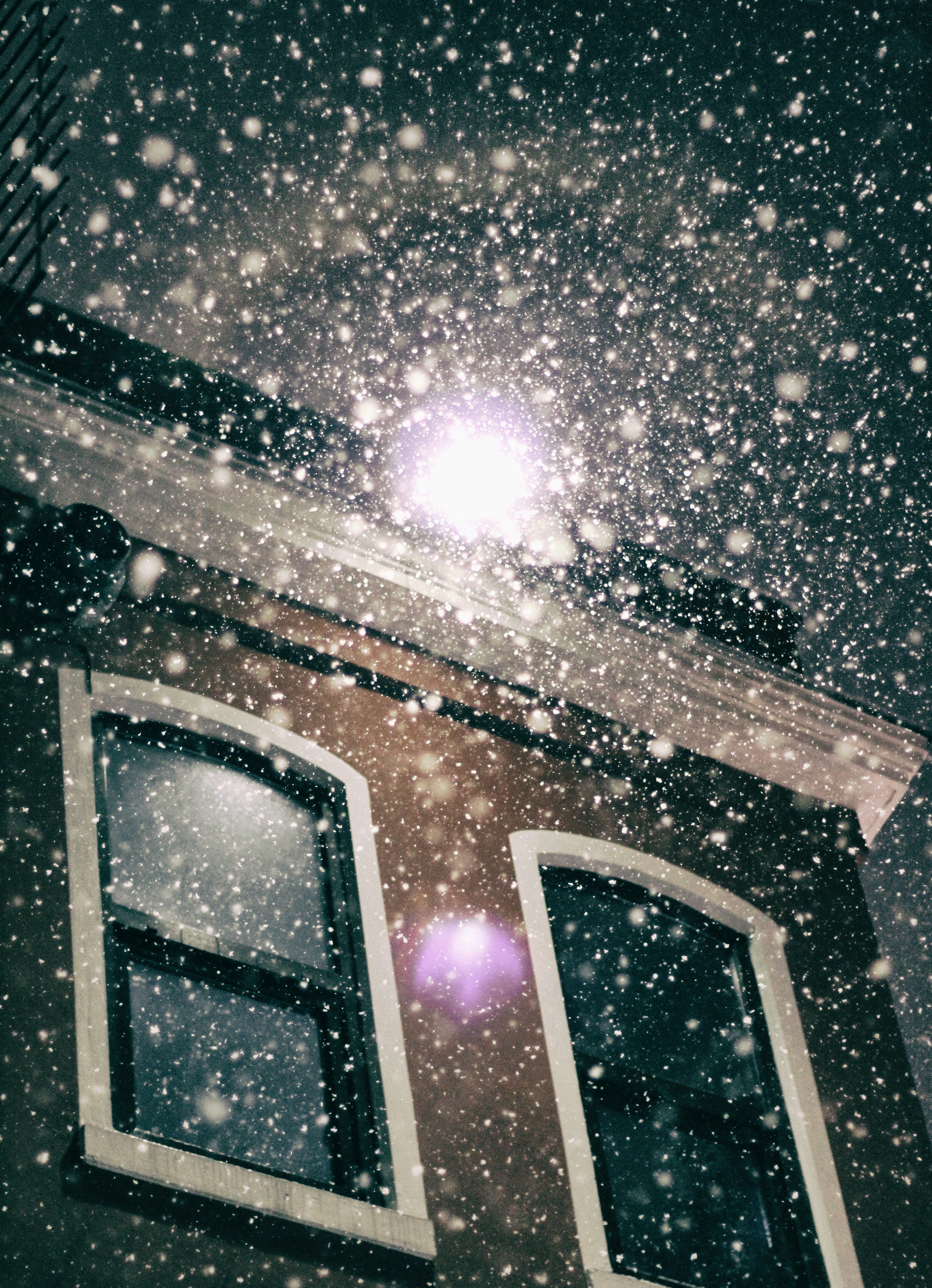 lens flare, blizzard, cold, new, season, city, winter trees, merry, no people, holiday, home, winter, rain, light, snowing, snow, christmas, illuminated, Phone HD Wallpaper