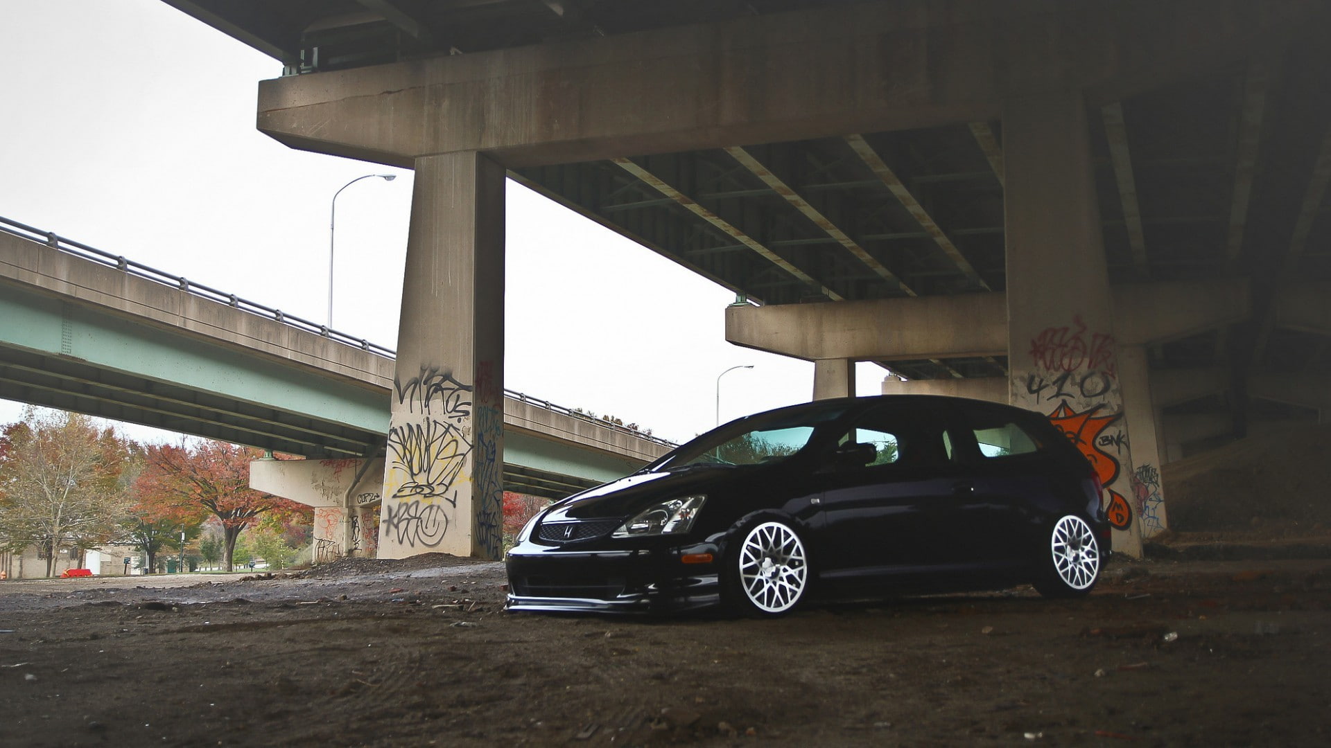 Honda, bridge - man made structure, architecture, car, building exterior, road, day, connection, mode of transportation, outdoors, tree, no people, city, HD Wallpaper
