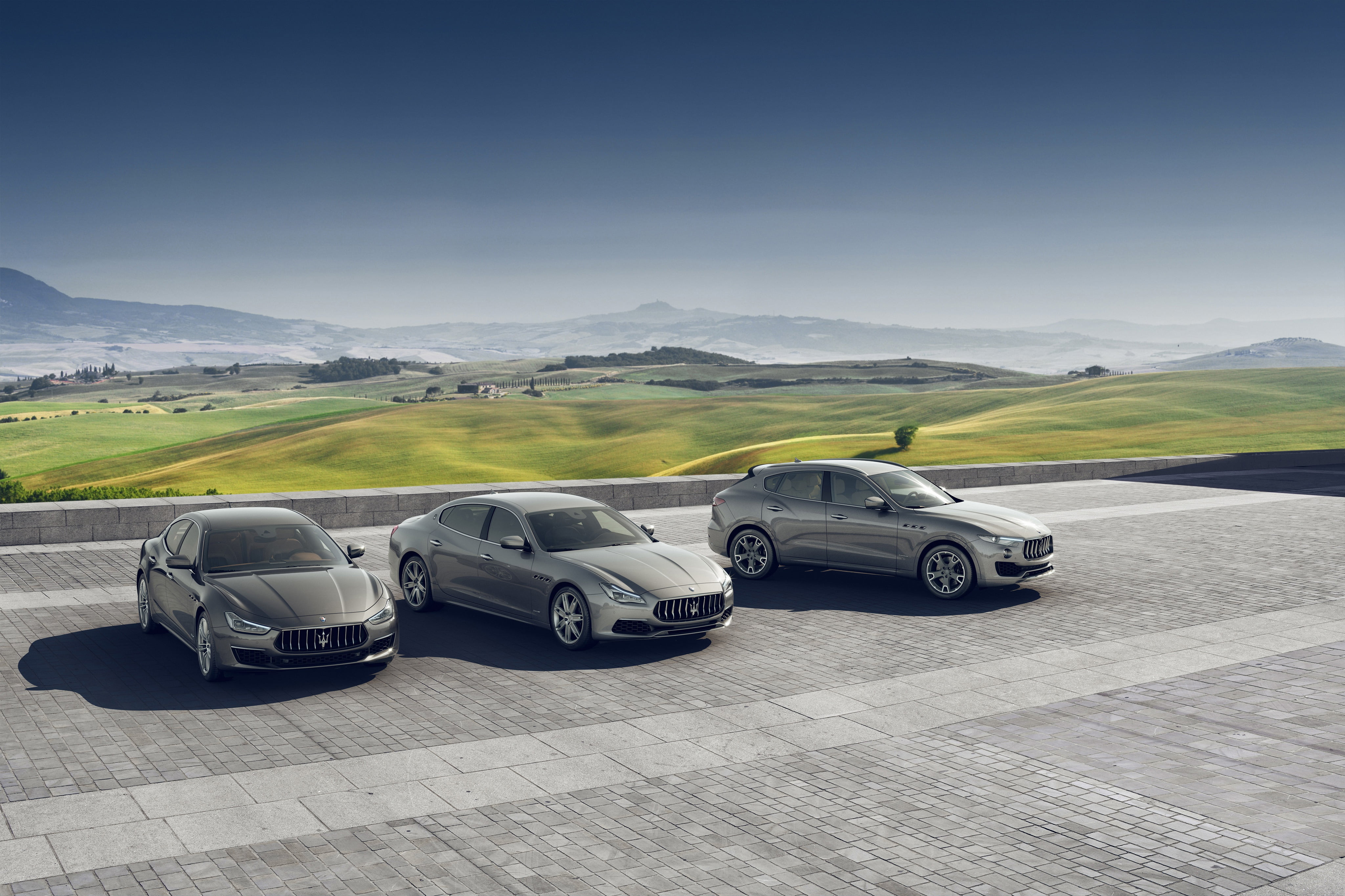 4K, Vehicle, Silver Car, Maserati, Luxury Car, Maserati Ghibli, Maserati Levante, Maserati Quattroporte, Car, HD Wallpaper