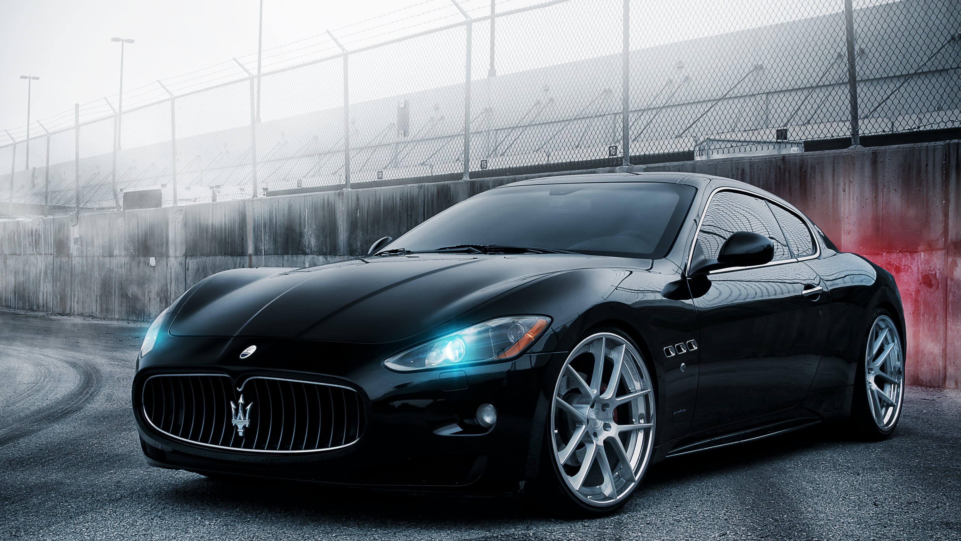 motor vehicle, maserati, architecture, 4K, wheel, transportation, granturismo, travel, silver colored, day, land vehicle, sport, built structure, motion, HD Wallpaper