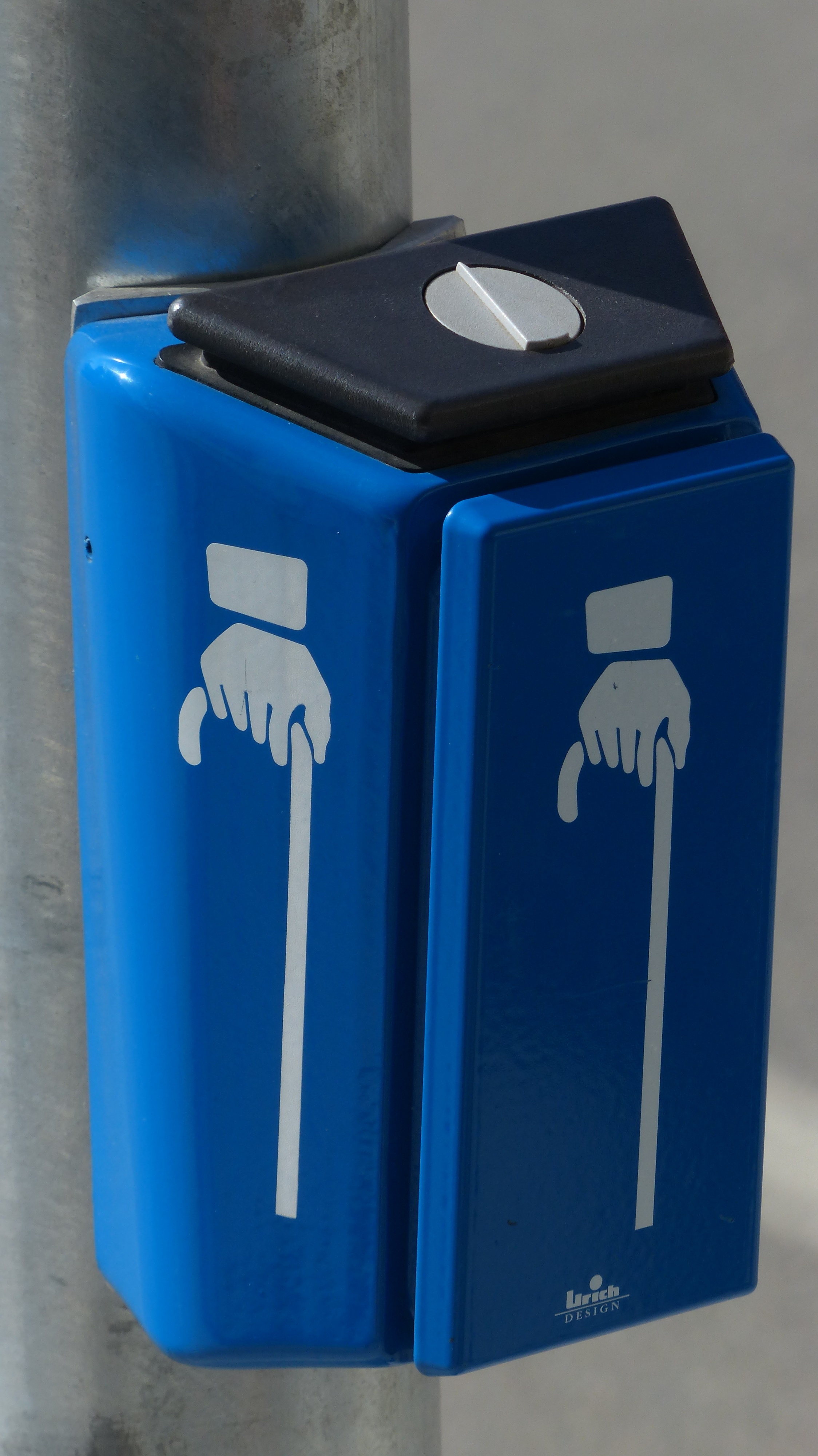 button, recycling bin, lame, aktu cal signal, old people, hygiene, old, indoors, disabled sign, differing abilities, acoustic, blind pushbutton, visually impaired help, Phone HD Wallpaper