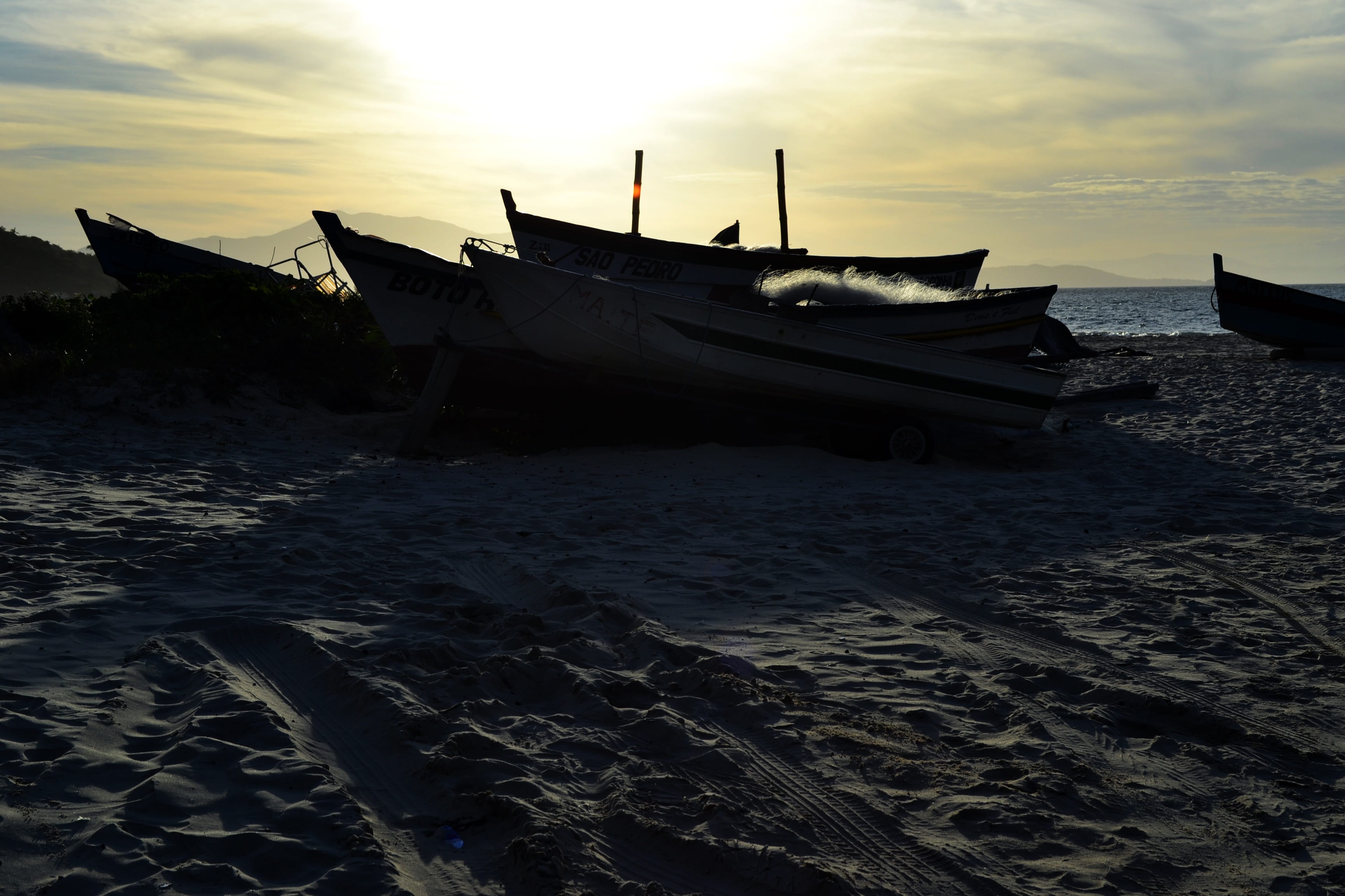 low tide, beauty in nature, transportation, Sand, Beach, Canoe, 2K, sky, mode of transportation, scenics - nature, tranquil scene, eventide, land, water, HD Wallpaper