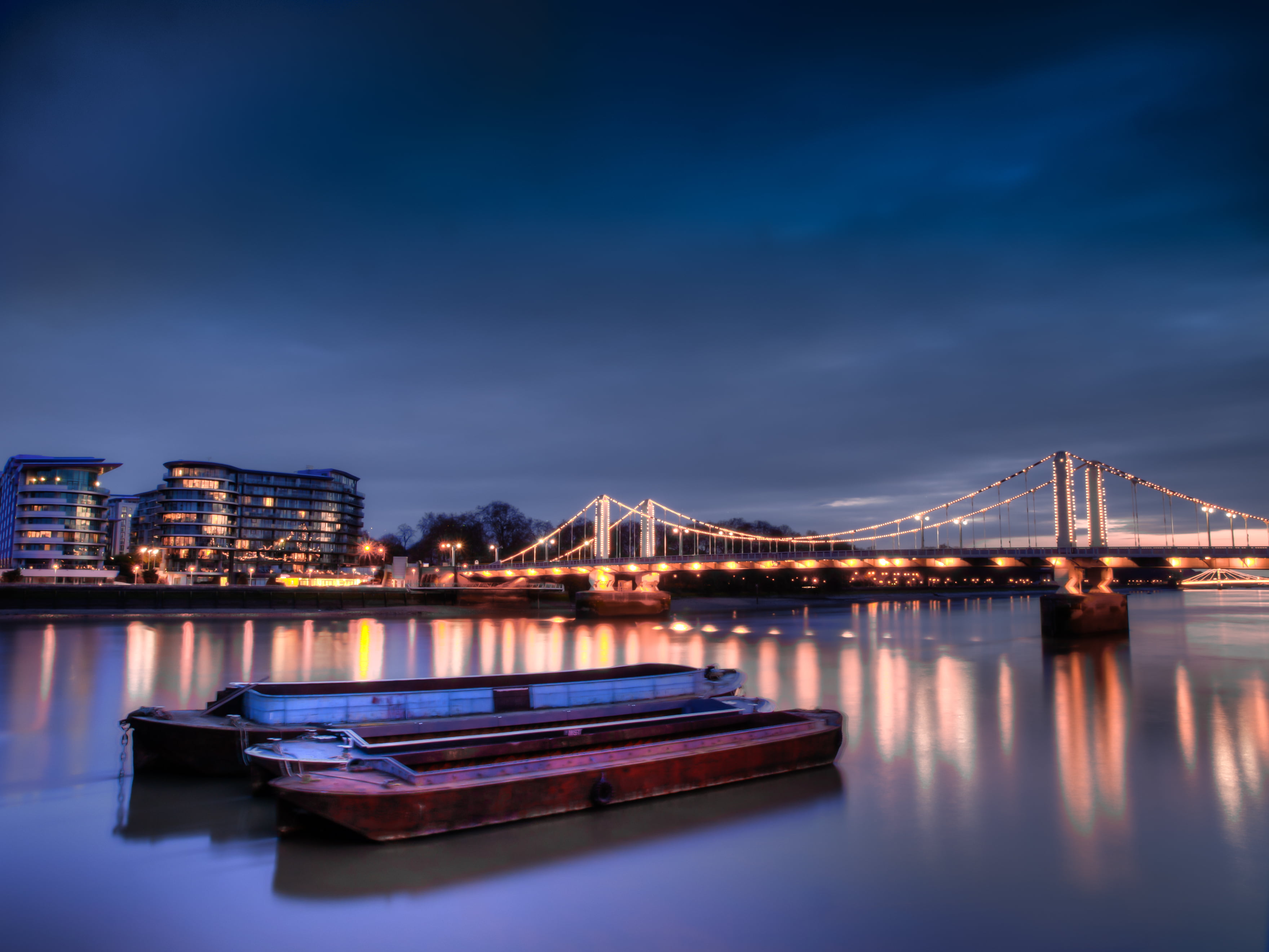 chelsea, golden, night, HDR, boats, built Structure, body of water, London, high dynamic range, architecture, barge, illuminated, cityscape, buildings, HD Wallpaper