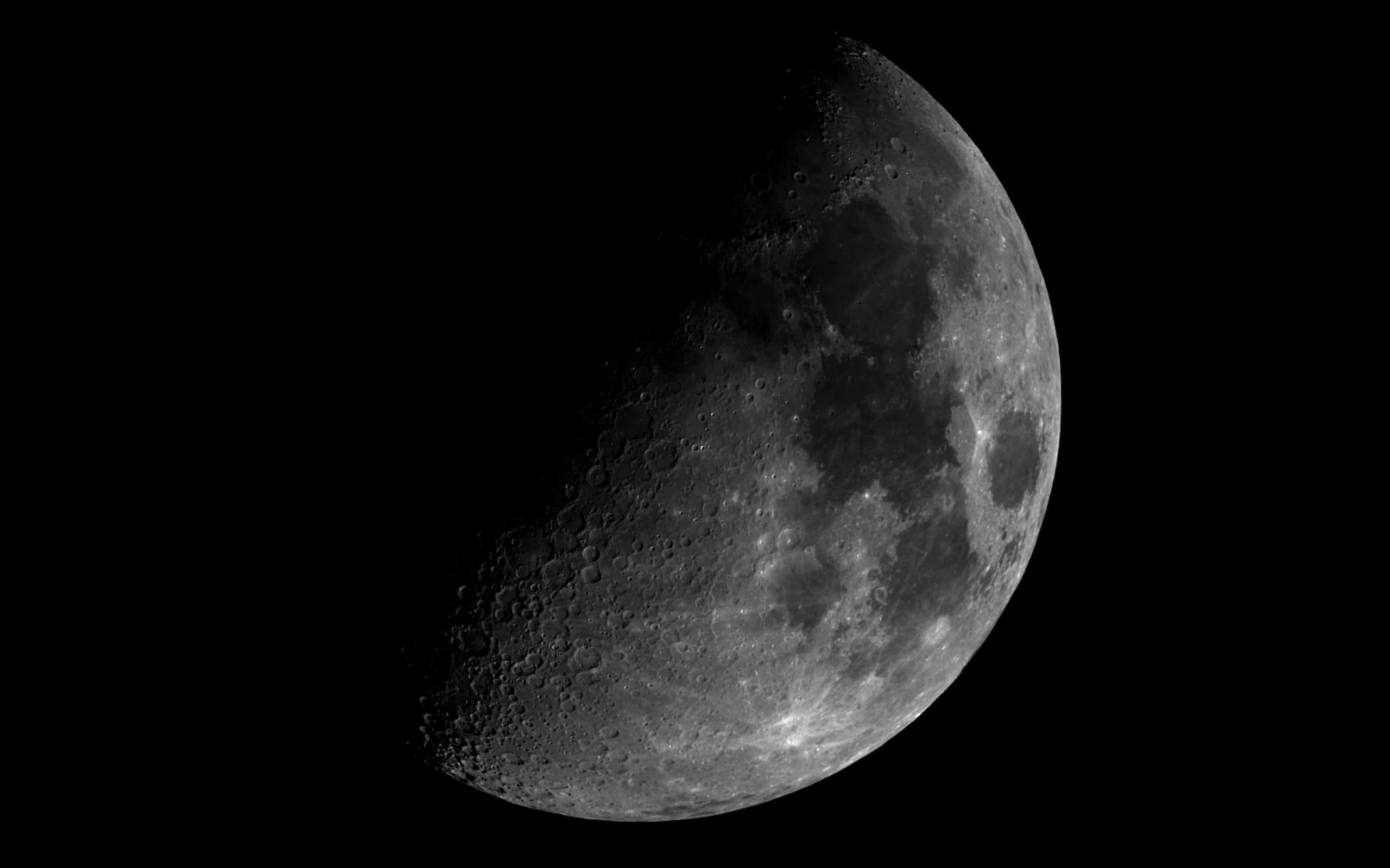 skies, 2K, moon, quarter, partial, nature, first, 3d and abstract, HD Wallpaper
