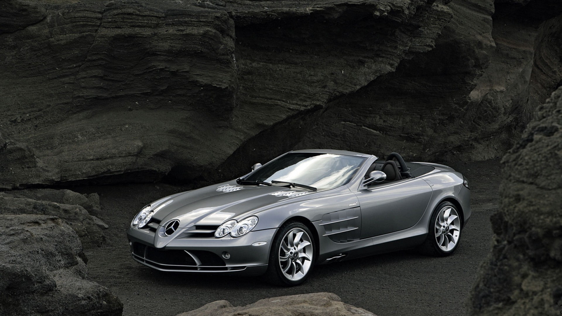 sports car, rock, Mercedes SLR, silver cars, vehicle, transportation, chrome, Mercedes Benz, silver colored, no people, nature, wealth, retro styled, wheel, HD Wallpaper