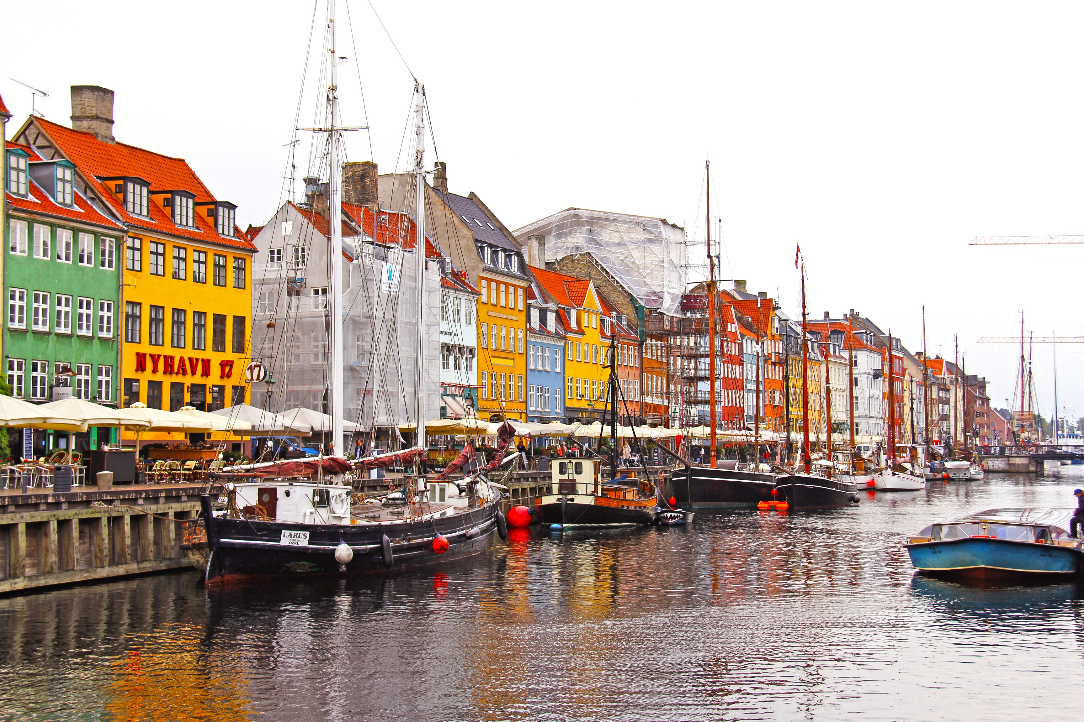 artistic, cityscape, scandinavia, house, denmark, beautiful, decor, architecture, sky, yellow, building, day, boats, building exterior, no people, netherlands, HD Wallpaper