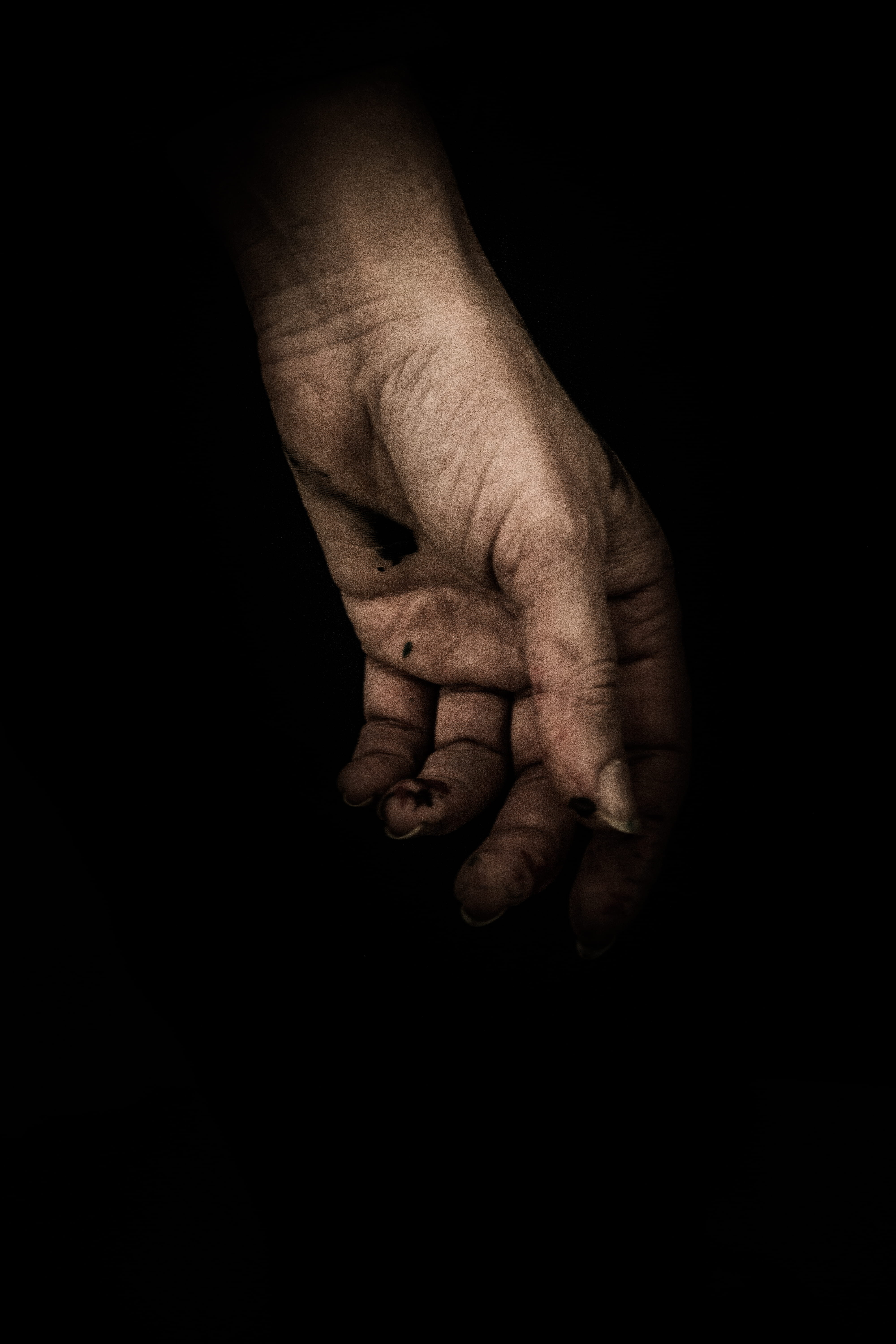 adult, human finger, human limb, paint, unrecognizable person, close up, 5K, human skin, finger, wrinkled, hand, human hand, realism, person, indoors, Phone HD Wallpaper