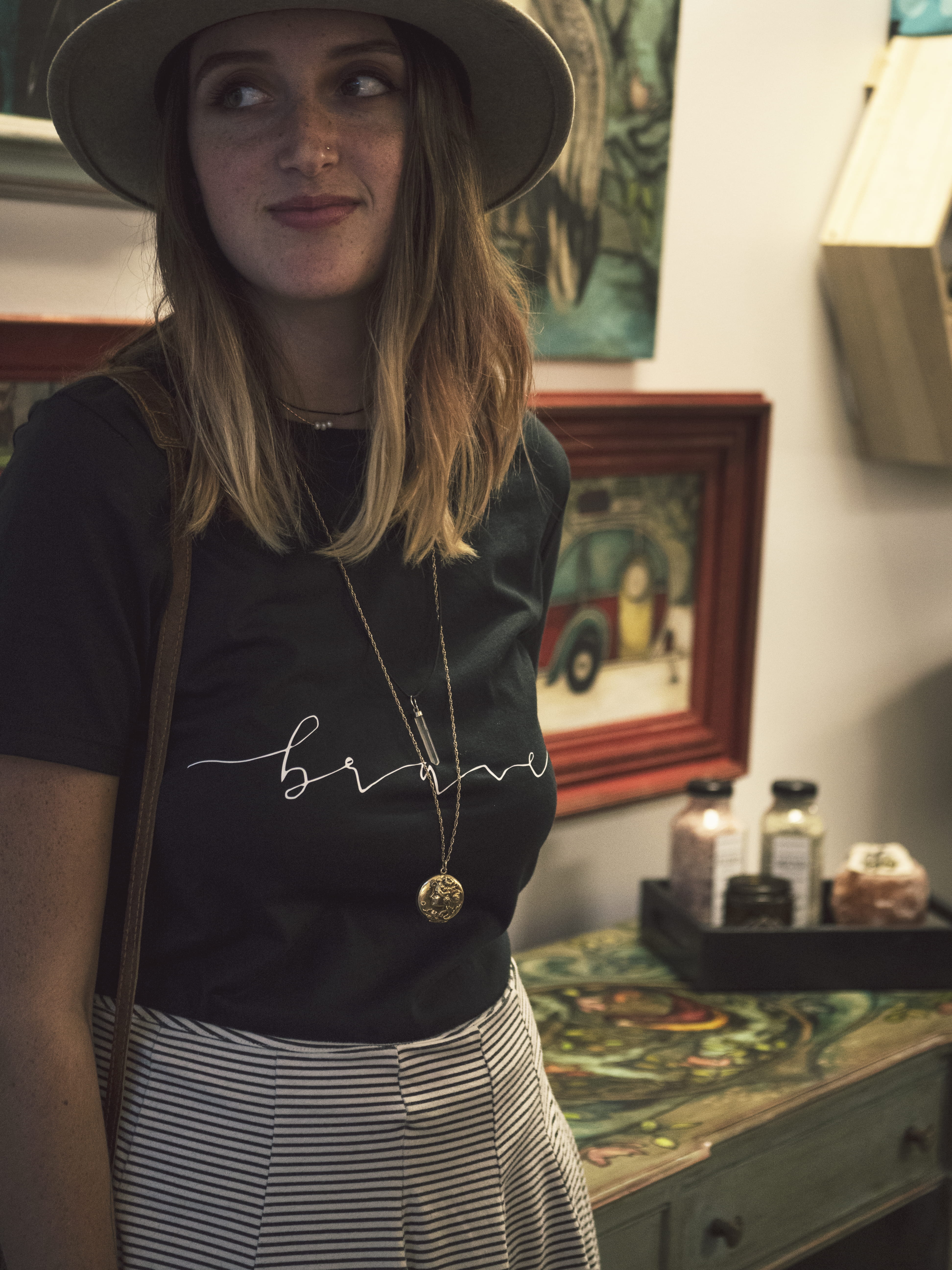tshirt, one person, united states, newport news, smiling, hairstyle, front view, waist up, young women, real people, girl, port warwick tailor shop, young adult, Phone HD Wallpaper